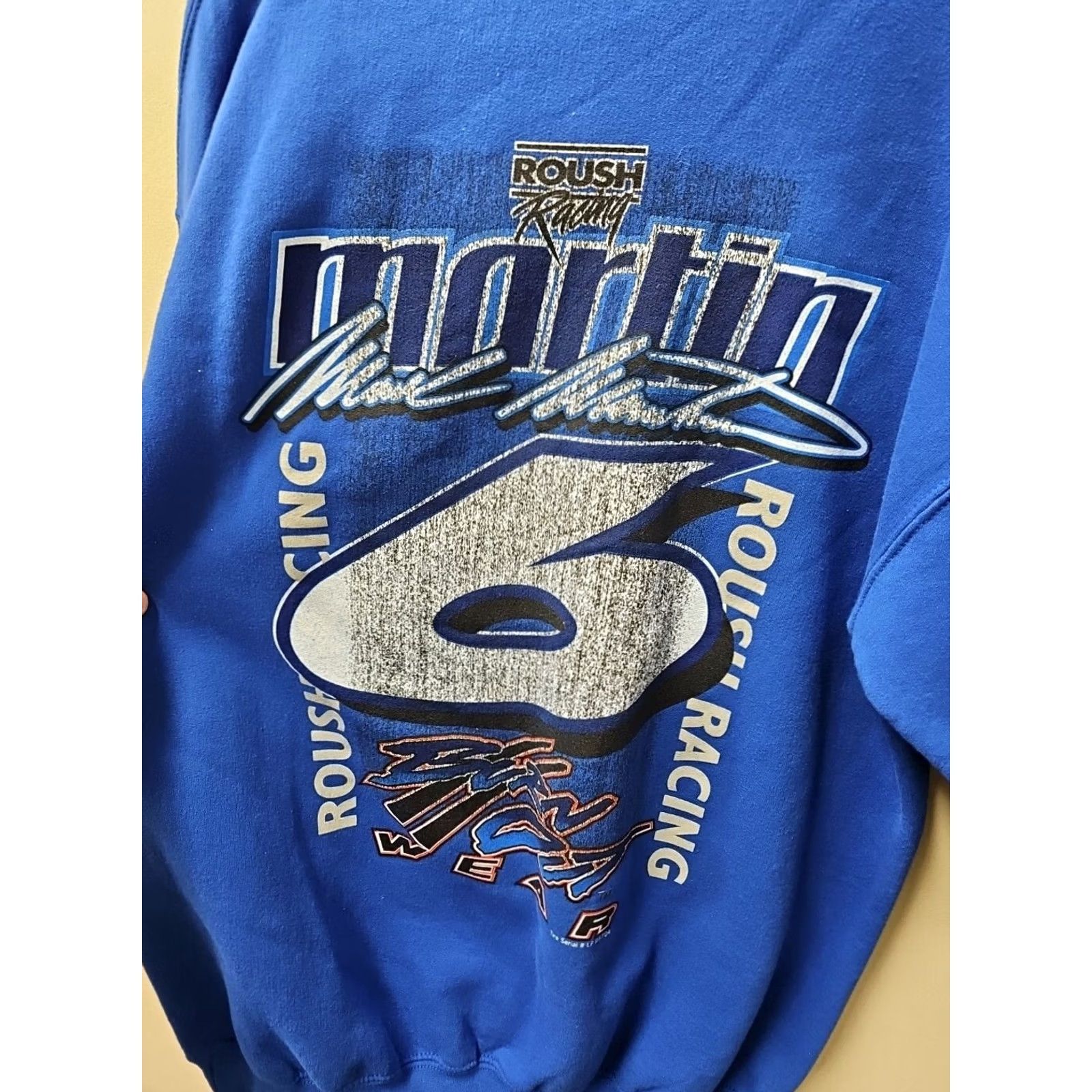 NASCAR VINTAGE NASCAR Mark Martin ROUSH RACING BURN OUT GEAR Crewneck Sweatshirt LARGE Size US L / EU 52-54 / 3 - 5 Thumbnail