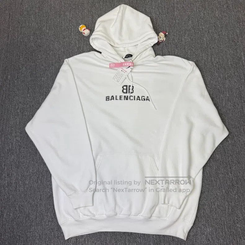 Balenciaga Balenciaga Mosaic Letter Printed Drawstring Long Sleeve Ho Size US S / EU 44-46 / 1 - 1 Thumbnail