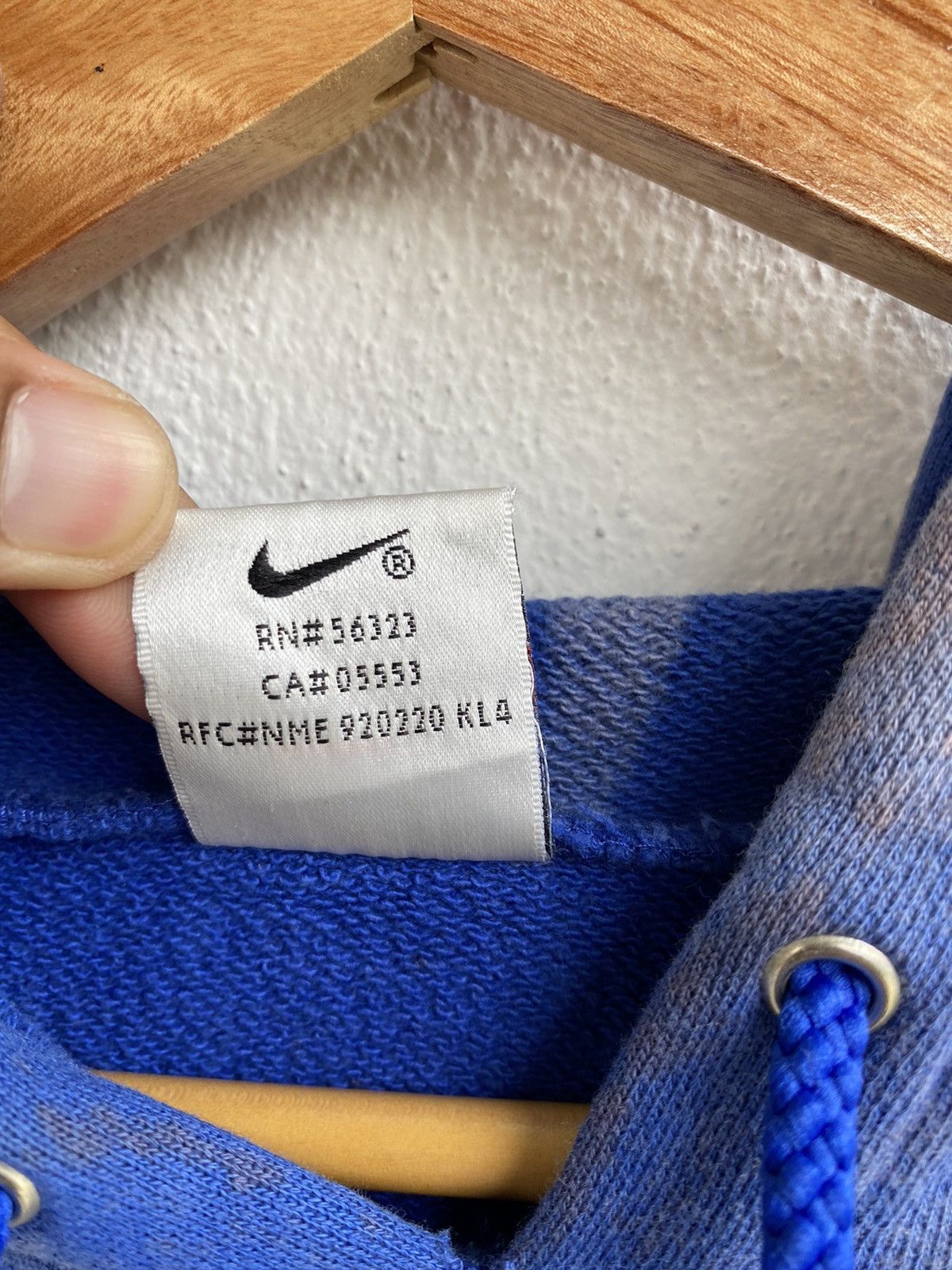 Nike × Vintage Vintage Nike Embroidered logo tie dye hoodie sweatshirt Size US L / EU 52-54 / 3 - 6 Thumbnail