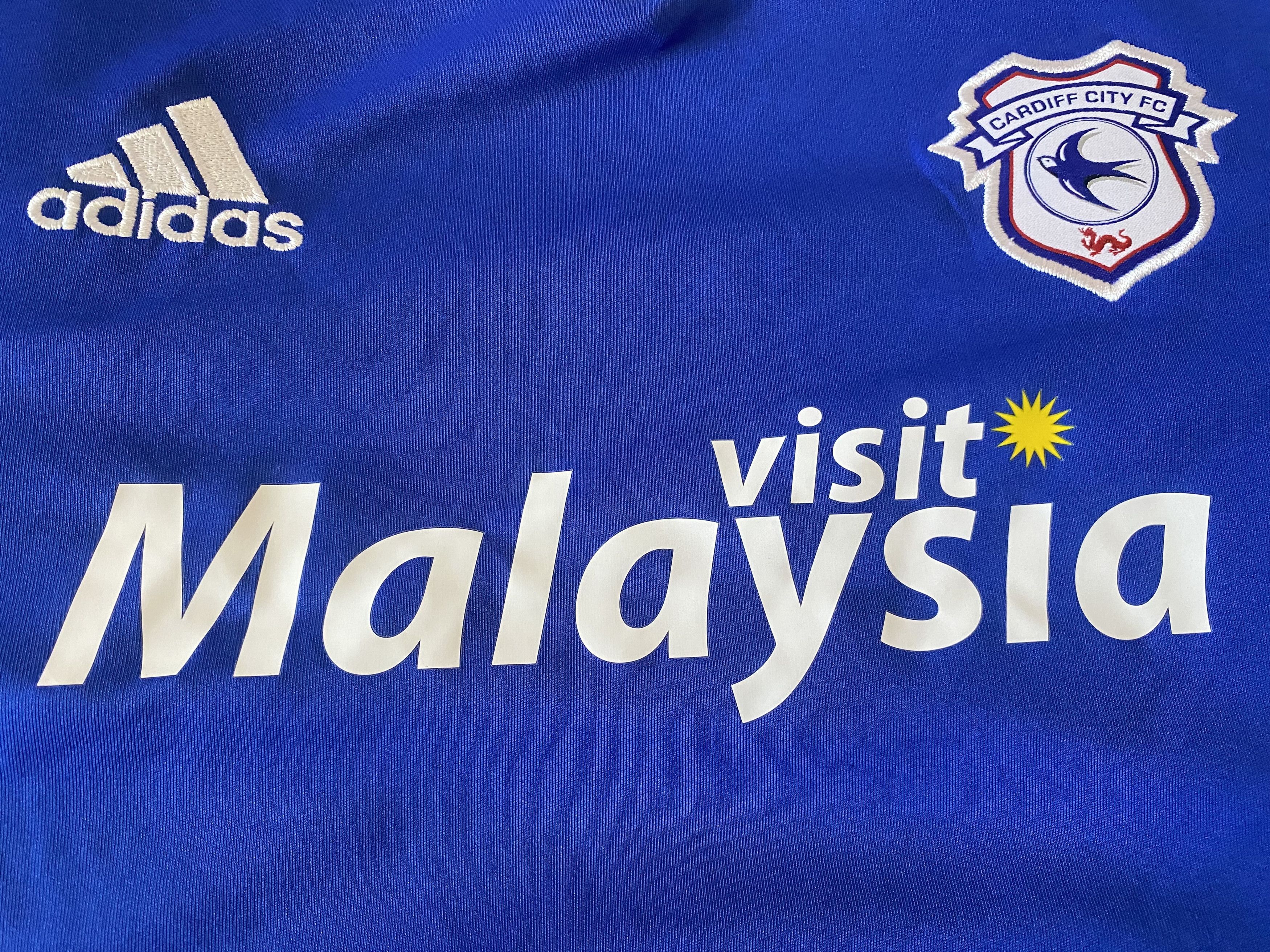 Adidas CARDIFF CITY F.C. - 2016 - 2017 - Adidas - L - UNIQUE Size US L / EU 52-54 / 3 - 6 Thumbnail