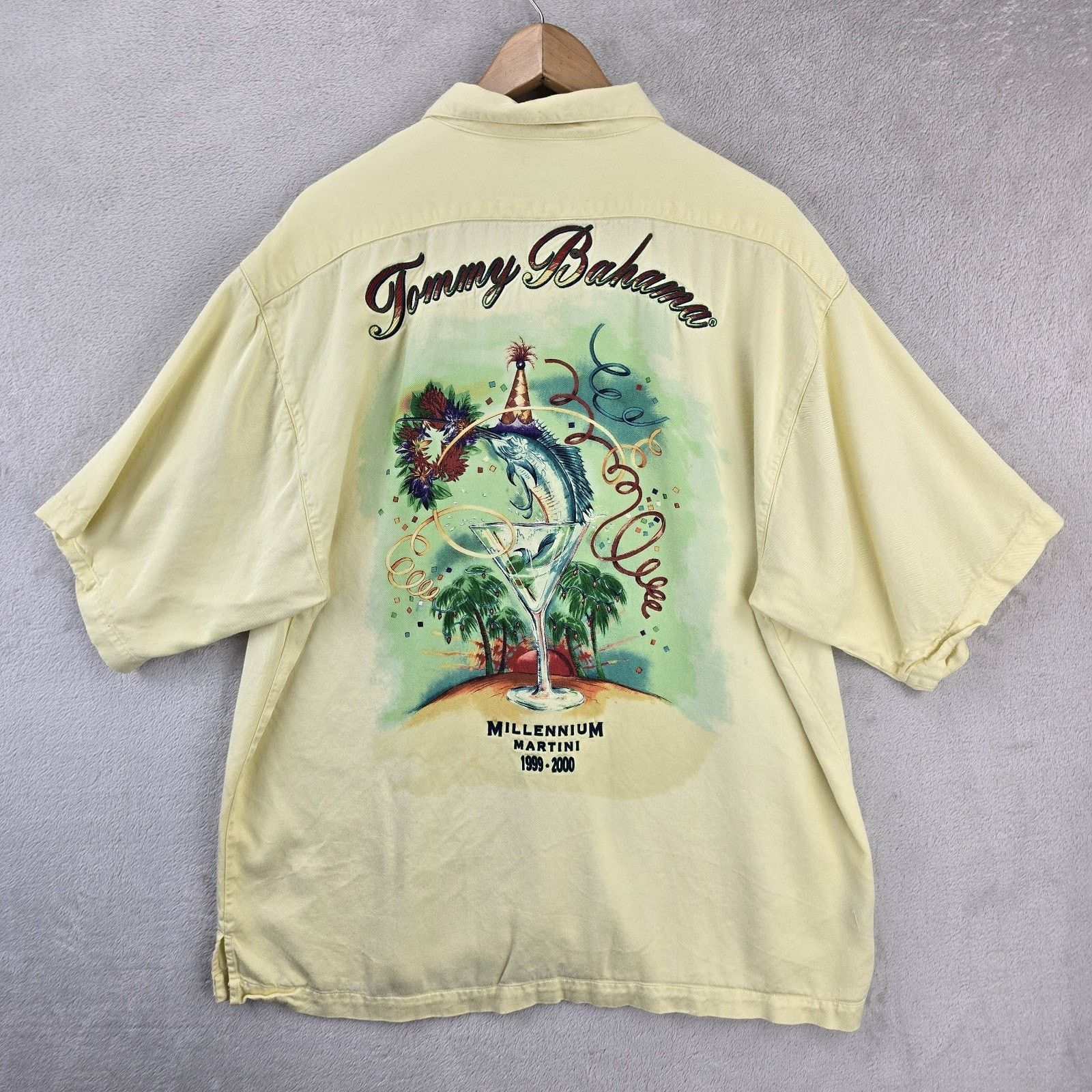 Tommy Bahama Vintage Tommy Bahama Millennium Martini Button Shirt Large Size US L / EU 52-54 / 3 - 8 Thumbnail