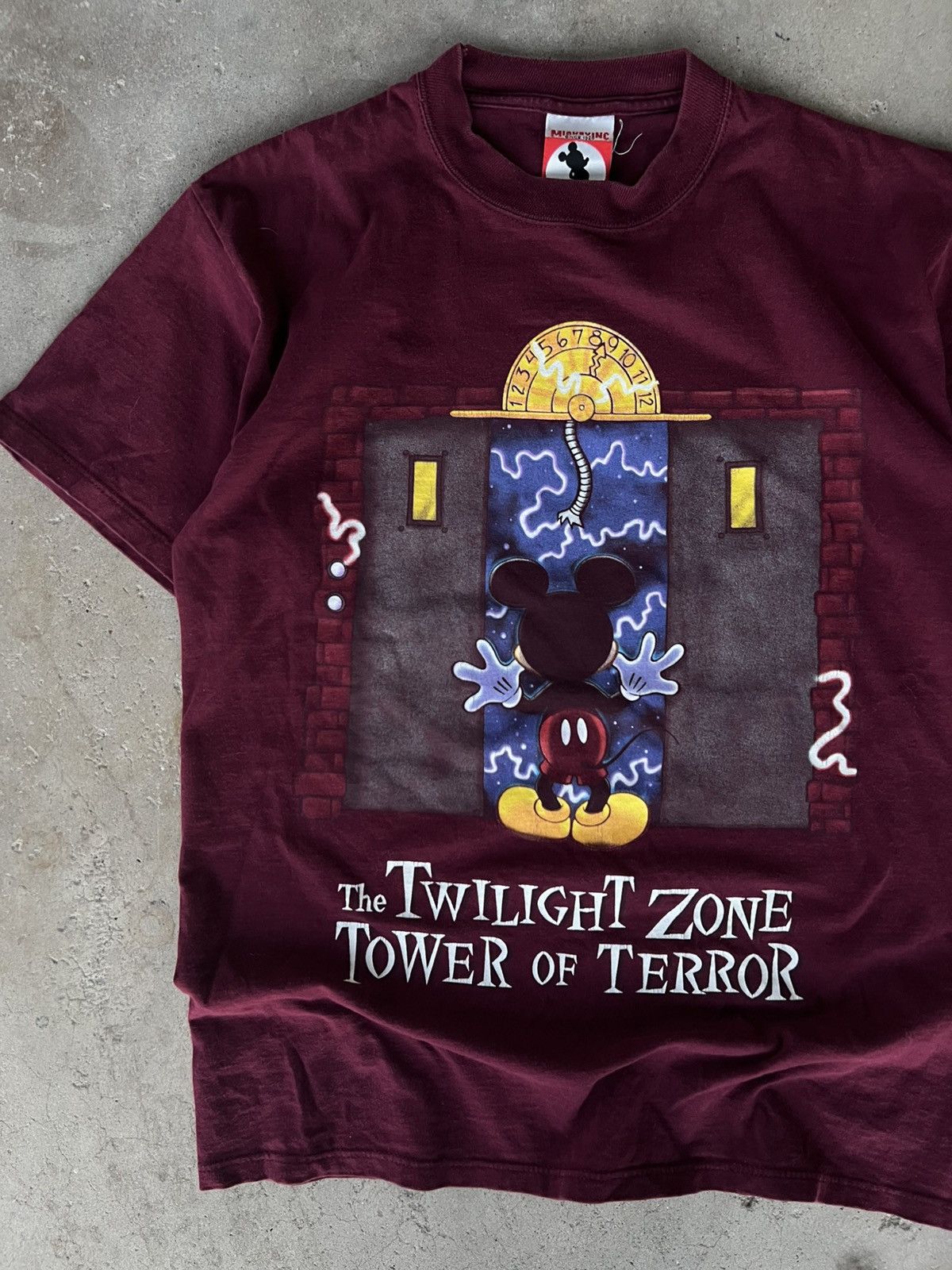Disney Vintage 90’s Disney Mickey Mouse Tower of Terror T Shirt Size US M / EU 48-50 / 2 - 1 Thumbnail