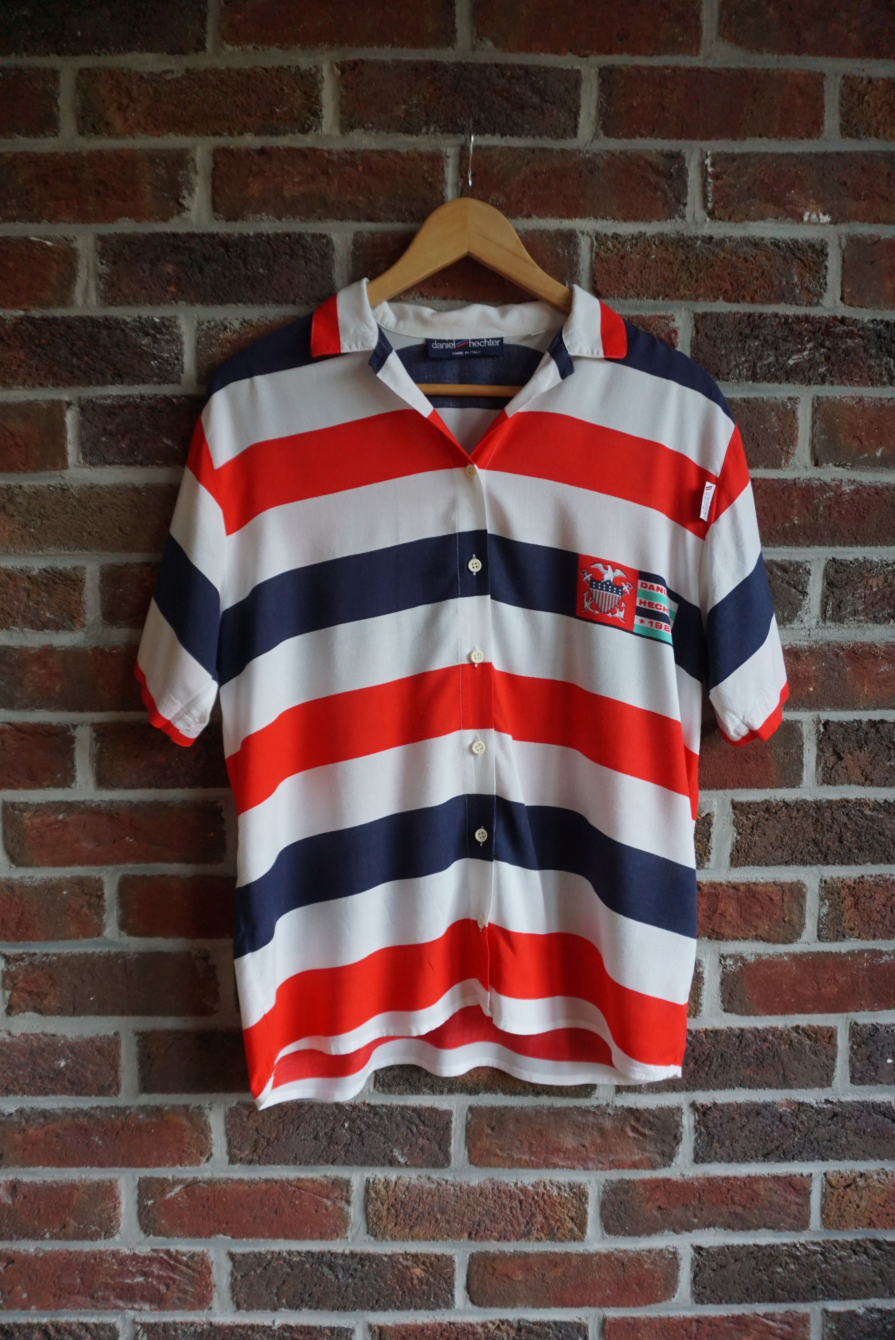 Daniel Hechter Men true vintage funky striped short sleeved shirt 80s 90s Size US S / EU 44-46 / 1 - 5 Thumbnail
