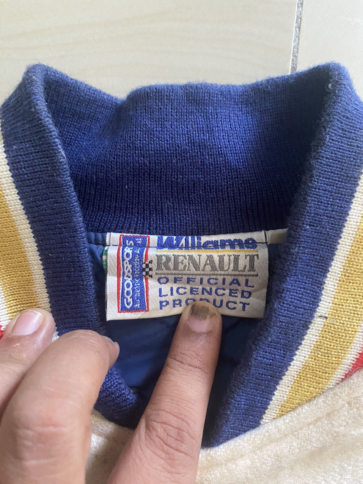 Sports Specialties Vintage Rothmans Racing Williams Renault Jacket Size US M / EU 48-50 / 2 - 11 Thumbnail