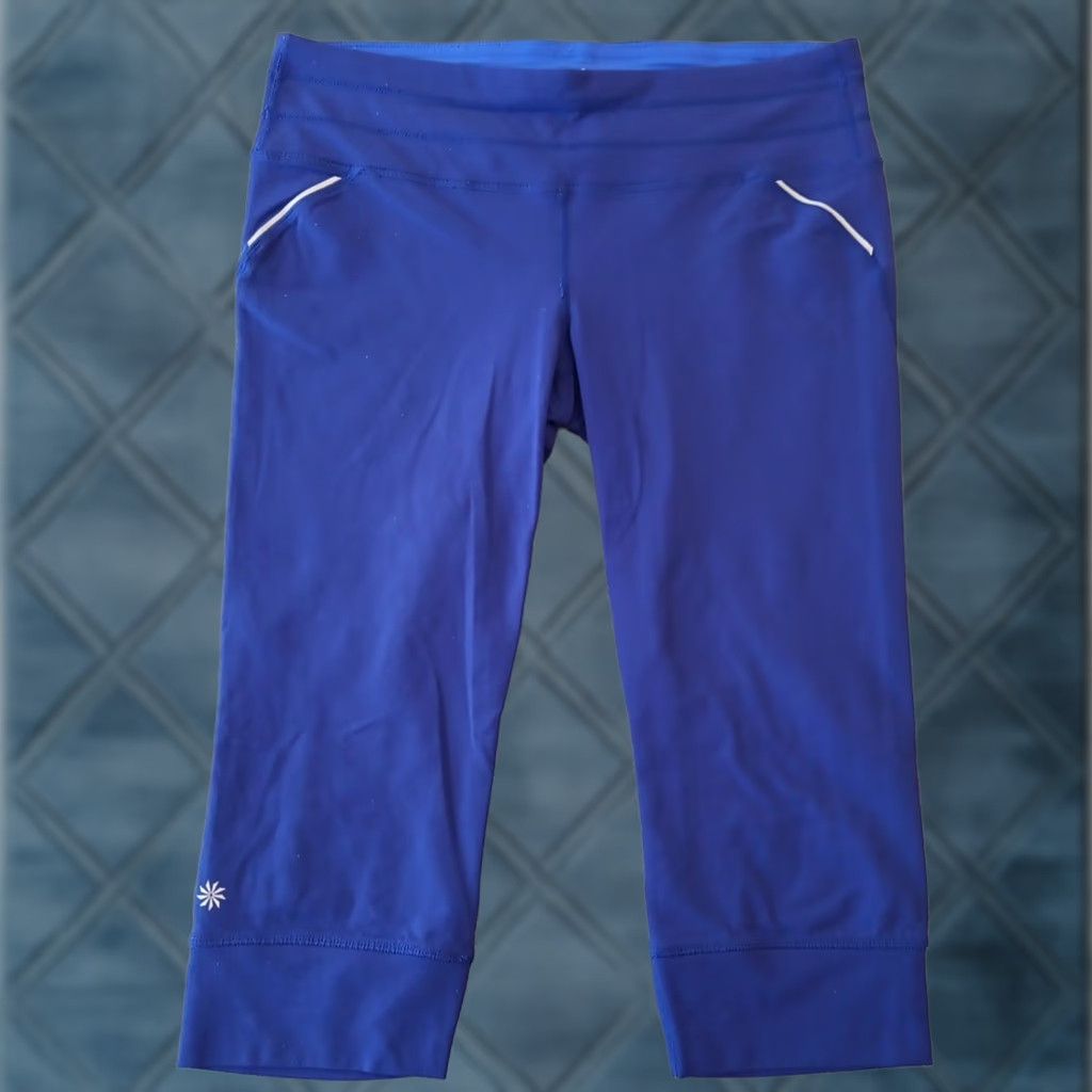 Athleta Athleta Pants Womens XL Purple Capri Pull On Mid Rise 34x19 Stretch Solid Straight Capri Size 40" / US 18 - 1 Thumbnail
