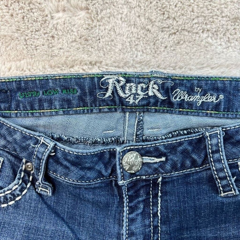Wrangler Wrangler Rock 47 Bootcut Low Rise Jeans Womens 30x32 Blue Size 30" / US 8 / IT 44 - 3 Thumbnail