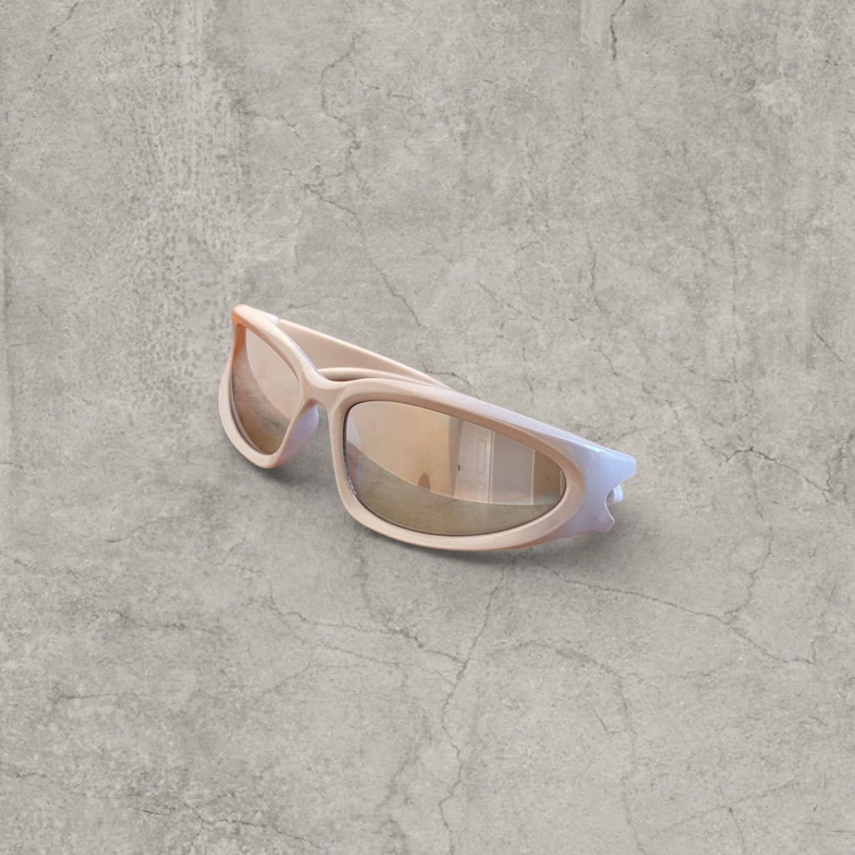 Japanese Brand Cool UV400 alien sunglasses, grey/silver lens. One size Size ONE SIZE - 3 Thumbnail
