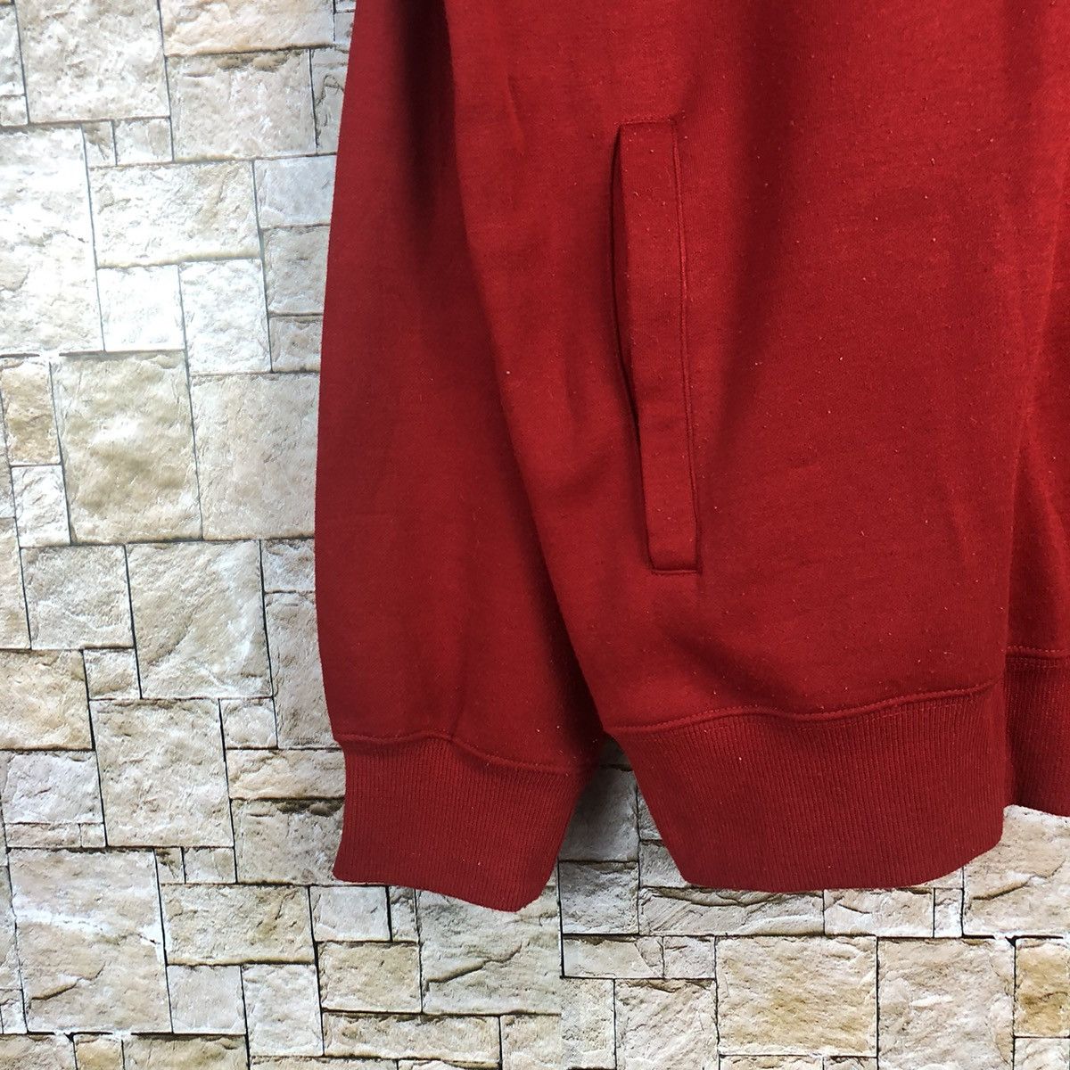 Japanese Brand ELF Red mechanic racing vintage sweatshirt Hoodie #A167 Size US M / EU 48-50 / 2 - 7 Thumbnail