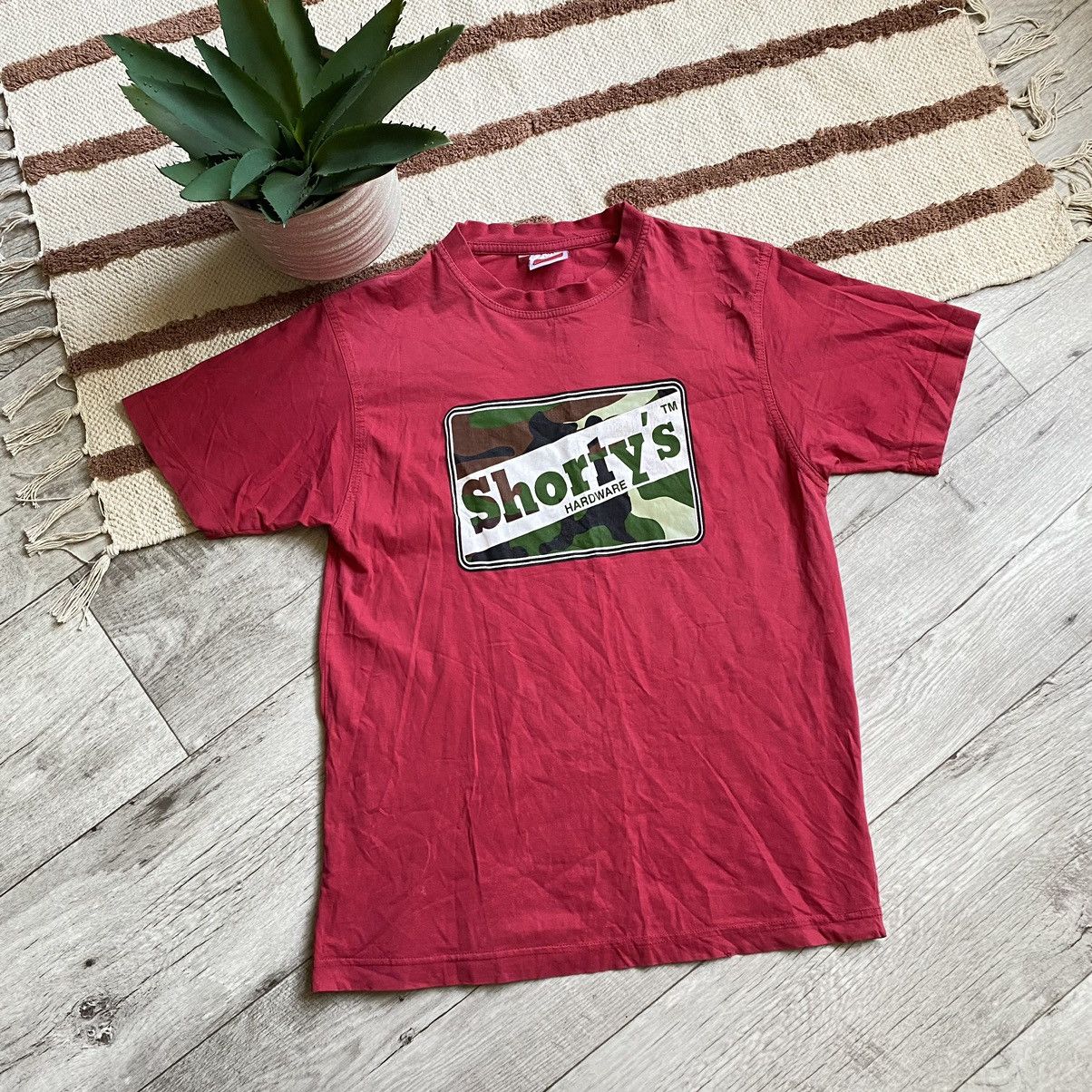 Shorty's Skateboards VINTAGE SHORTY’S SKATEBOARDS BIG CAMO LOGO T SHIRT Size US M / EU 48-50 / 2 - 1 Thumbnail