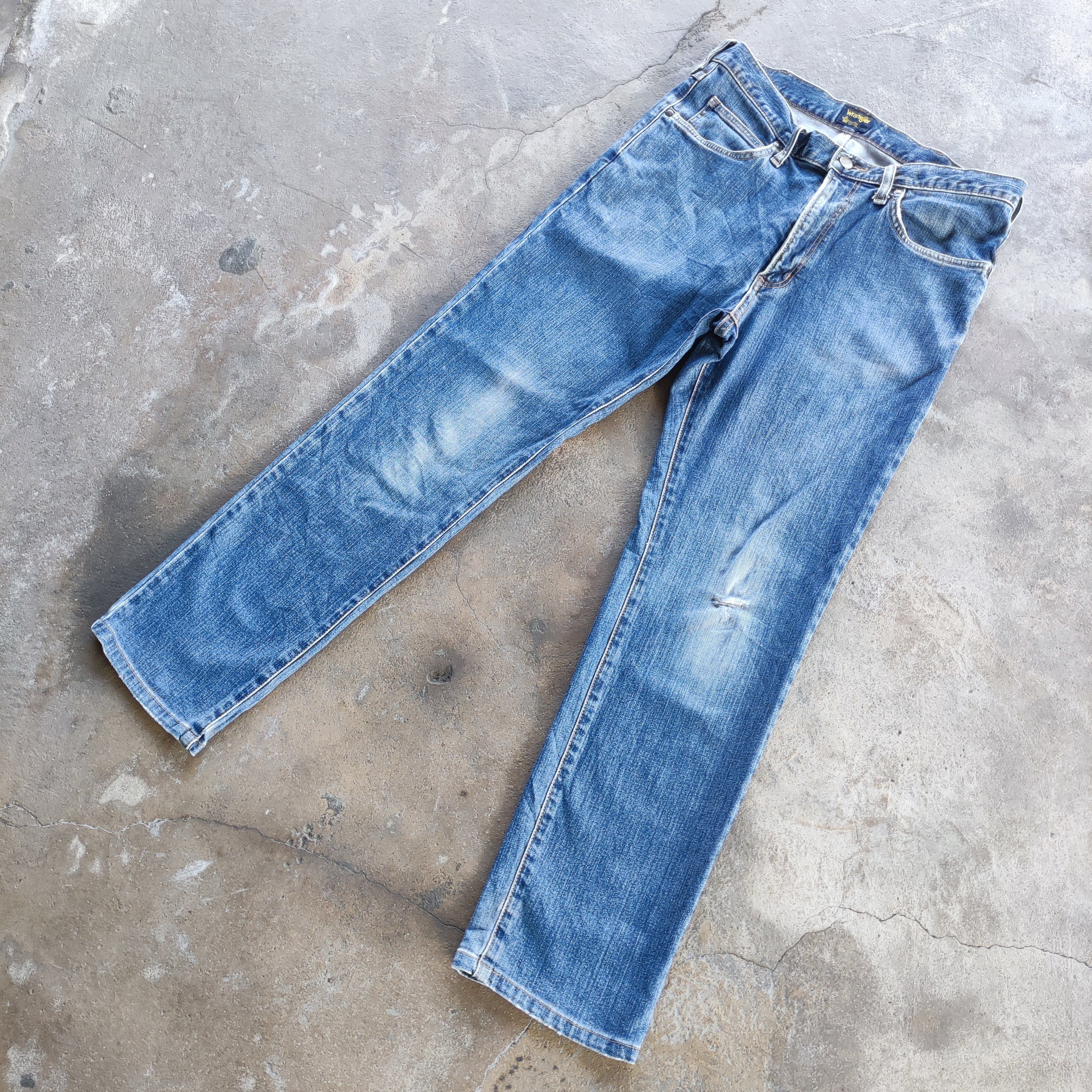 Wrangler Vintage Wrangler Brand Jeans Ripped Faded pants Size US 33 - 3 Thumbnail