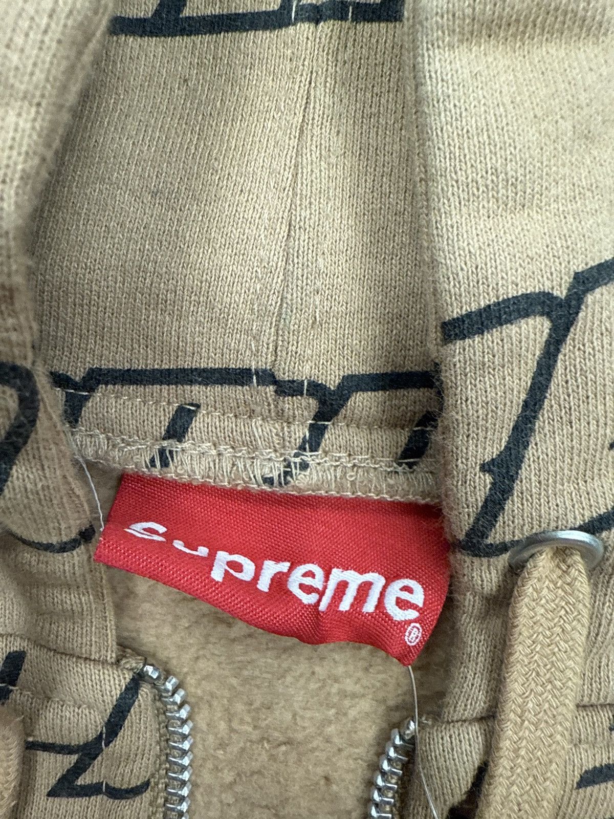 Supreme Supreme Repeater Zip Up Tan Large new Size US L / EU 52-54 / 3 - 6 Thumbnail