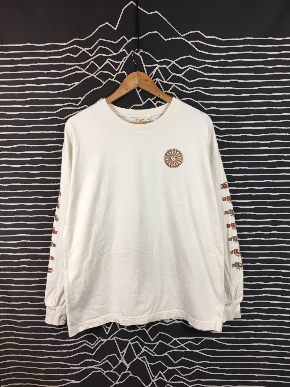 Japanese Brand TITICACA Japan Long Sleeve Graphic Tee Tribal Print Sleeves Size US L / EU 52-54 / 3 - 2 Thumbnail