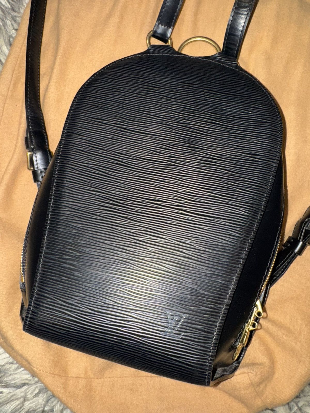 Gucci Louis Vuitton Epi Mabillon backpack Size ONE SIZE - 3 Thumbnail