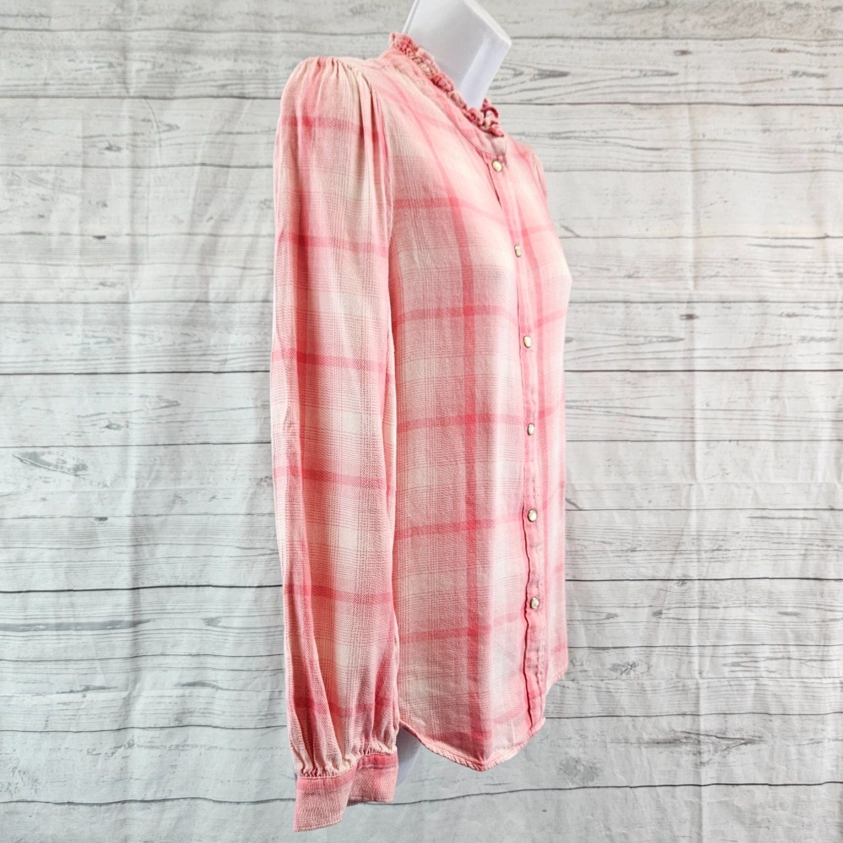 Gap Gap Shirt Womens Pearl Snap Size Small Pink Plaid Long Sleeve Cotton Blend Size S / US 4 / IT 40 - 3 Thumbnail