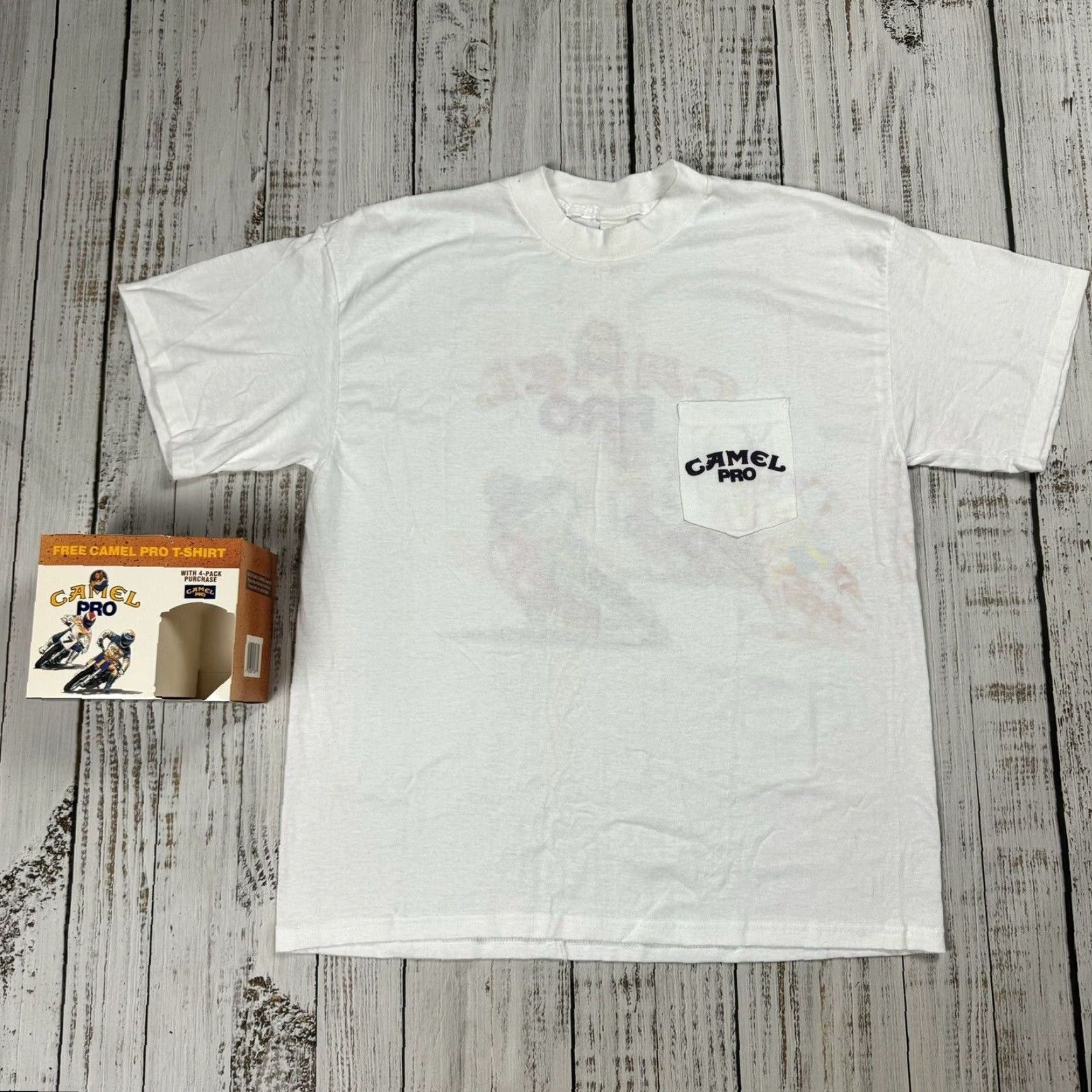 Camel VINTAGE Rival Sport 90s Camel Pro Racing Motorcycle Cigarette Promo Pocket T-Shirt XL White Graphic Print Mens Size US XL / EU 56 / 4 - 2 Thumbnail