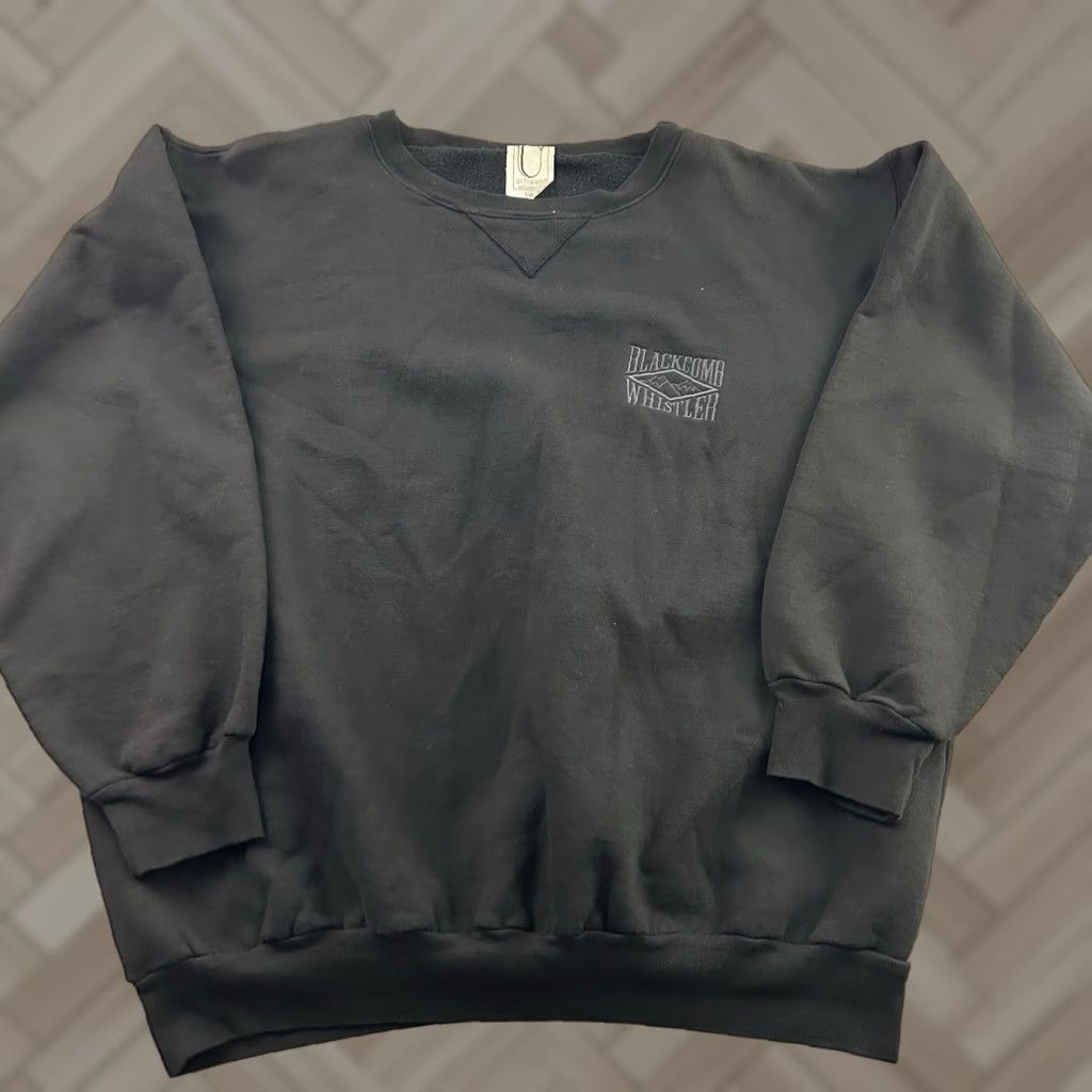 Whistles VINTAGE Ultimate Blackcomb Whistler Crewneck Sweatshirt Men’s Large Black Sweatshirt Mens Large Black Whistler 90s Event Vintage Size US L / EU 52-54 / 3 - 1 Thumbnail