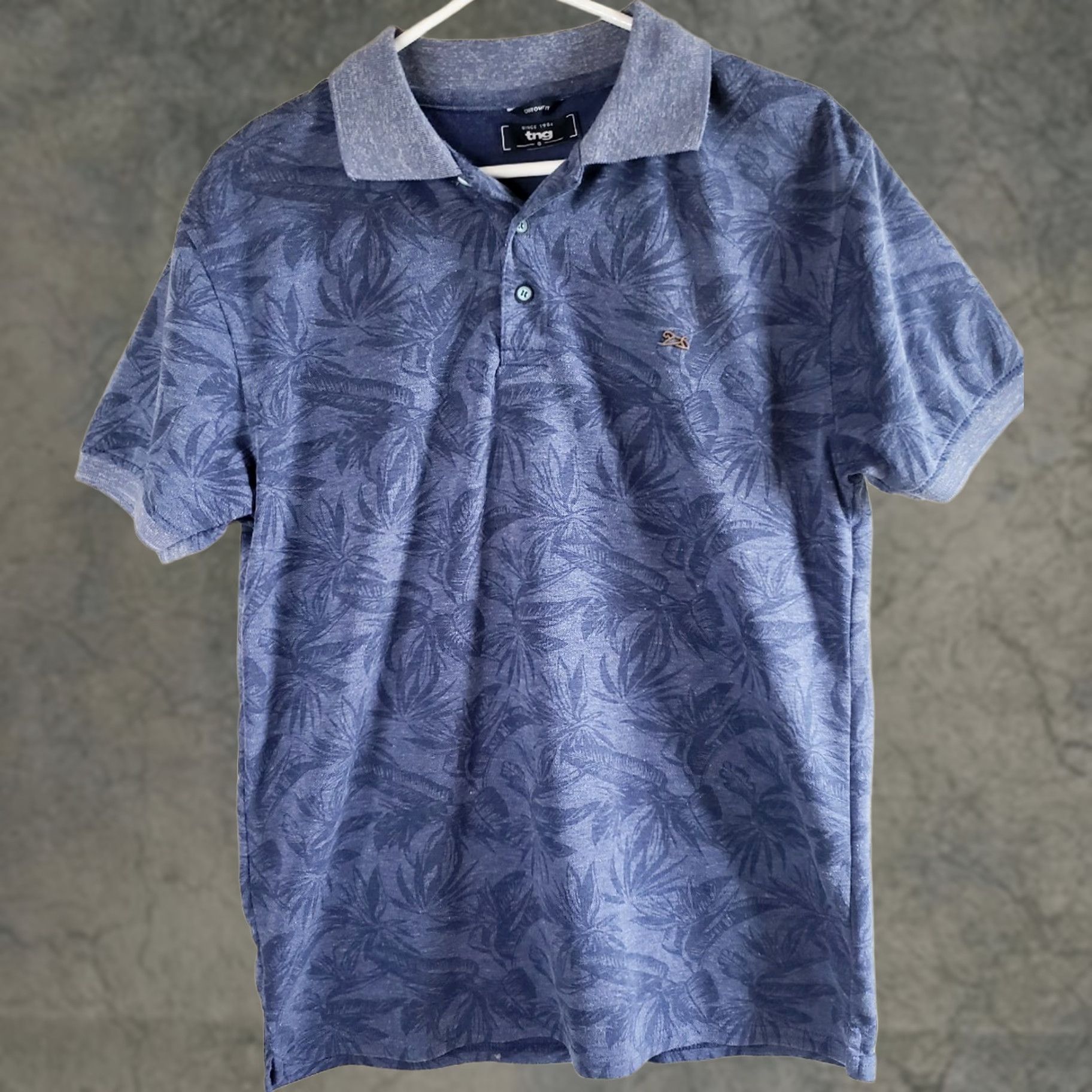 Vintage TNG THE NEXT GENERATION GOLF POLO SHIRT MENS L BLUE FOILAGE PATTERN SHORT SLEEVE Size US L / EU 52-54 / 3 - 1 Thumbnail