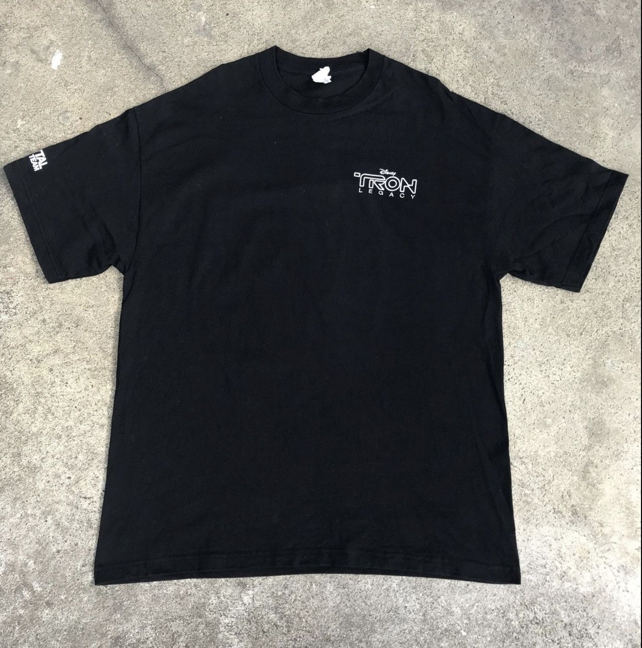 Disney × Vintage Vintage Y2K Tron Legacy Daft Punk Disney Promo Movie Tee Size US XL / EU 56 / 4 - 7 Thumbnail