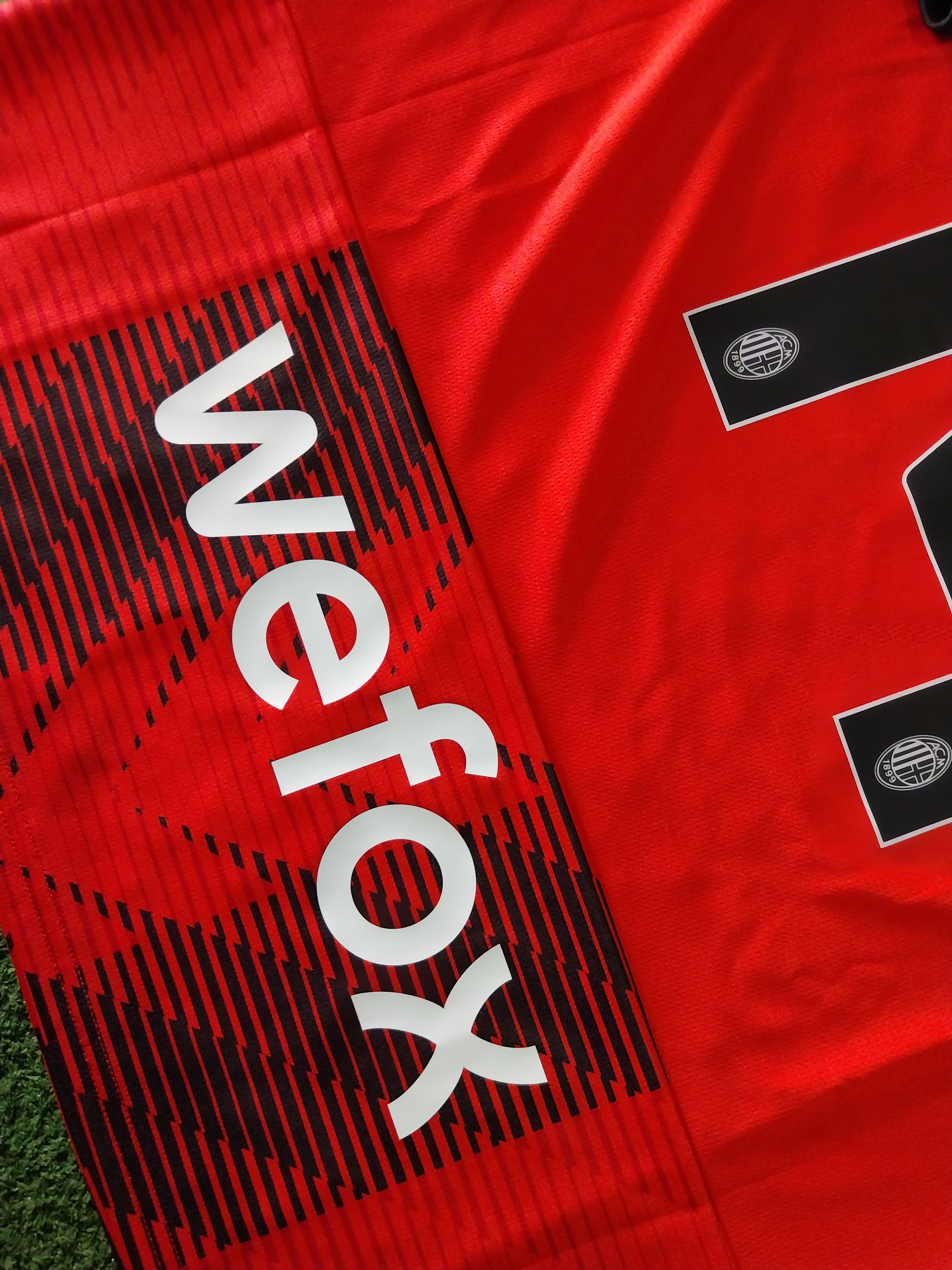 Puma Ac milan home 2023/2024 tijjani reijdners jersey football Size US L / EU 52-54 / 3 - 12 Thumbnail