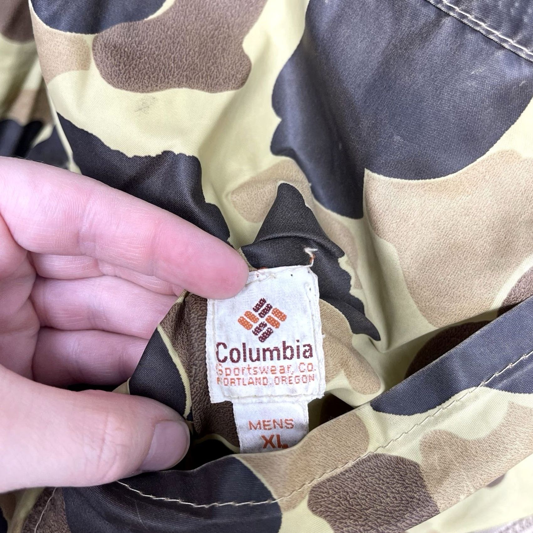 Vintage Columbia Jacket Camouflage Reversible Bomber Jacket Mens XL Brown Camo Nylon Softshell Winter Fall Hunting Size US XL / EU 56 / 4 - 4 Thumbnail