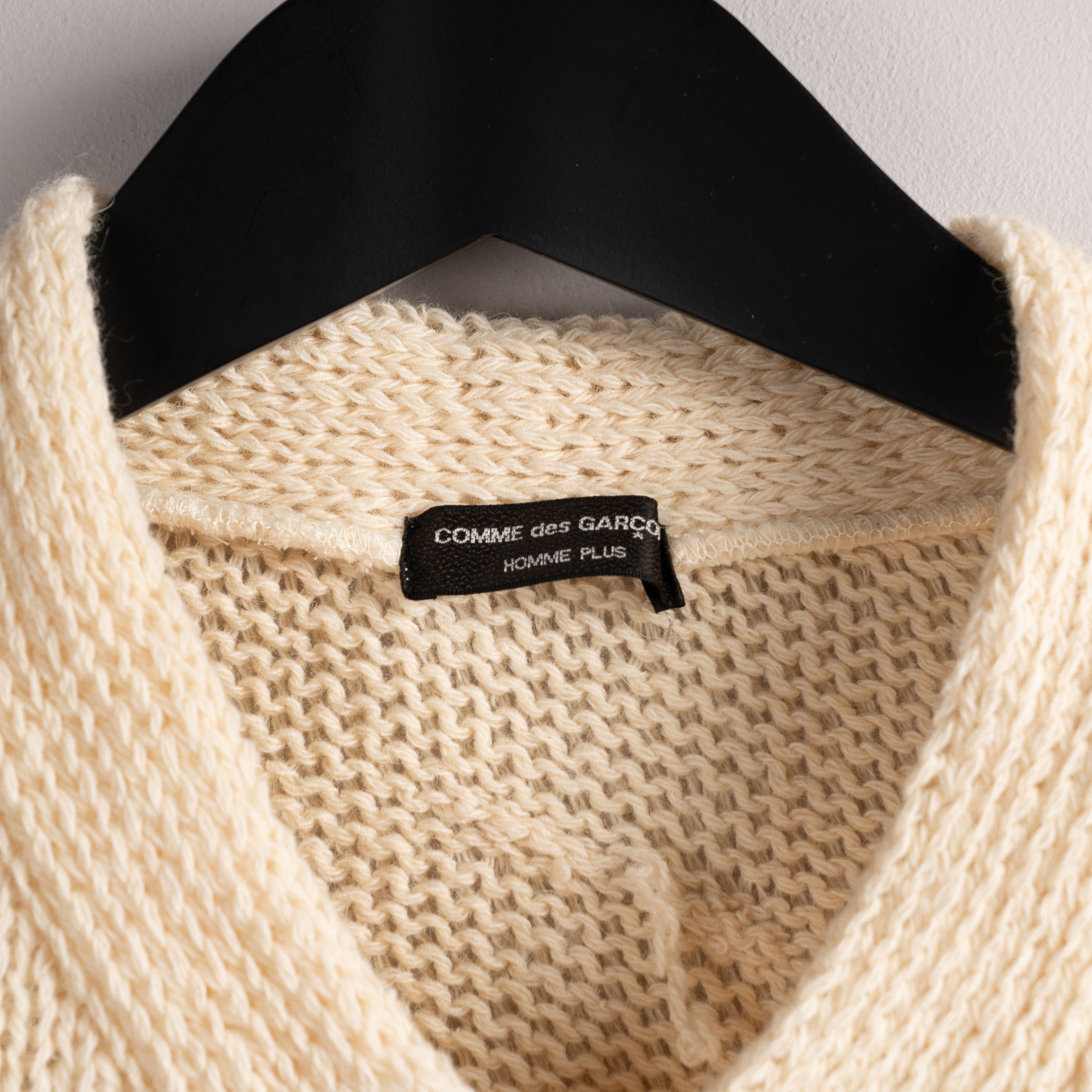 Comme des Garcons Homme Plus Comme Des Garcons Homme Plus 1998 Zip Up Cardigan Cream Size US S / EU 44-46 / 1 - 8 Thumbnail