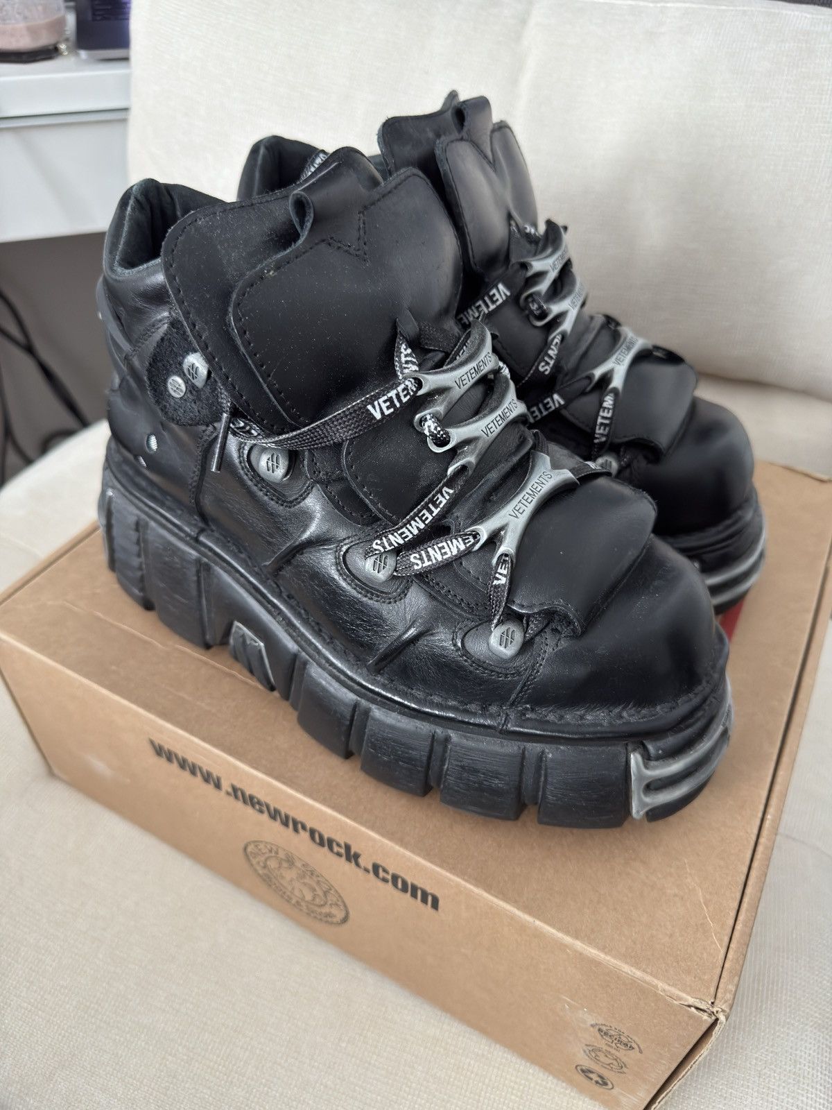 VETEMENTS Black New Rock Edition Platform Sneakers 2023 OG