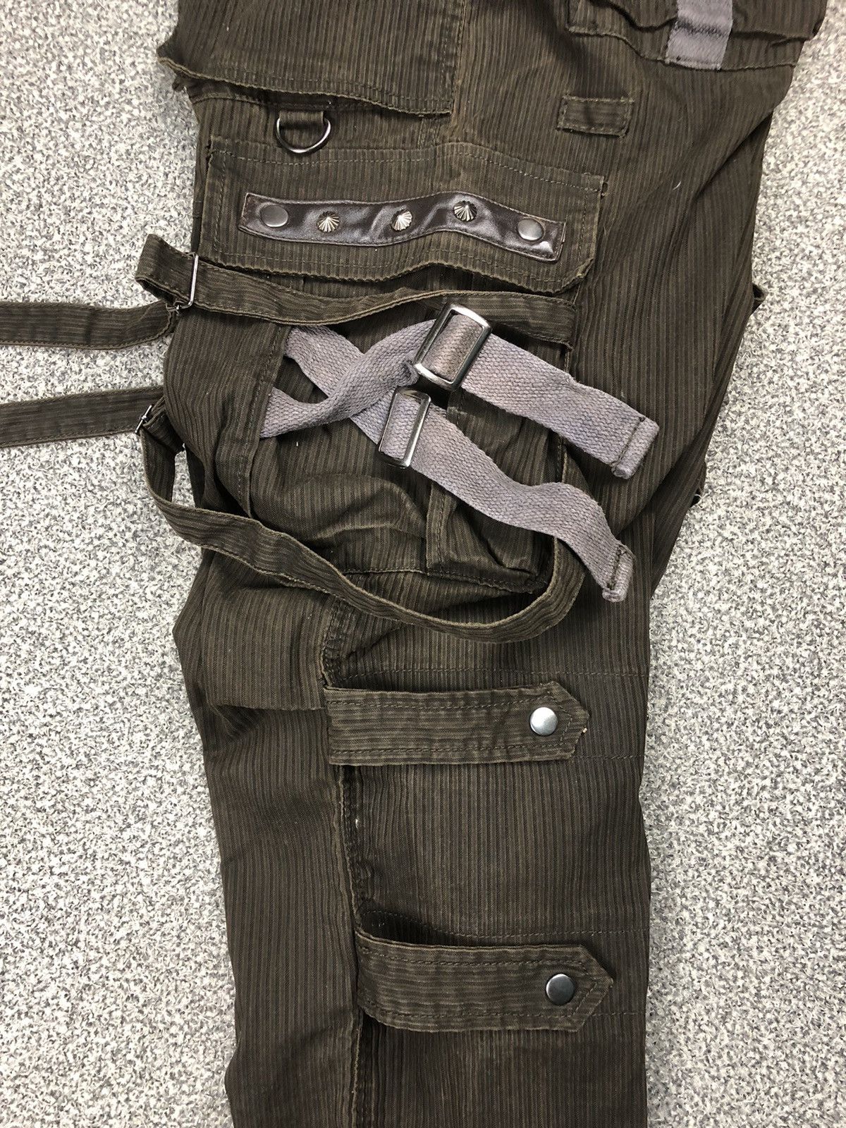 Japanese Brand Vintage Crazy Street Republic Punk Bondage Cargopants Size US 36 / EU 52 - 12 Thumbnail