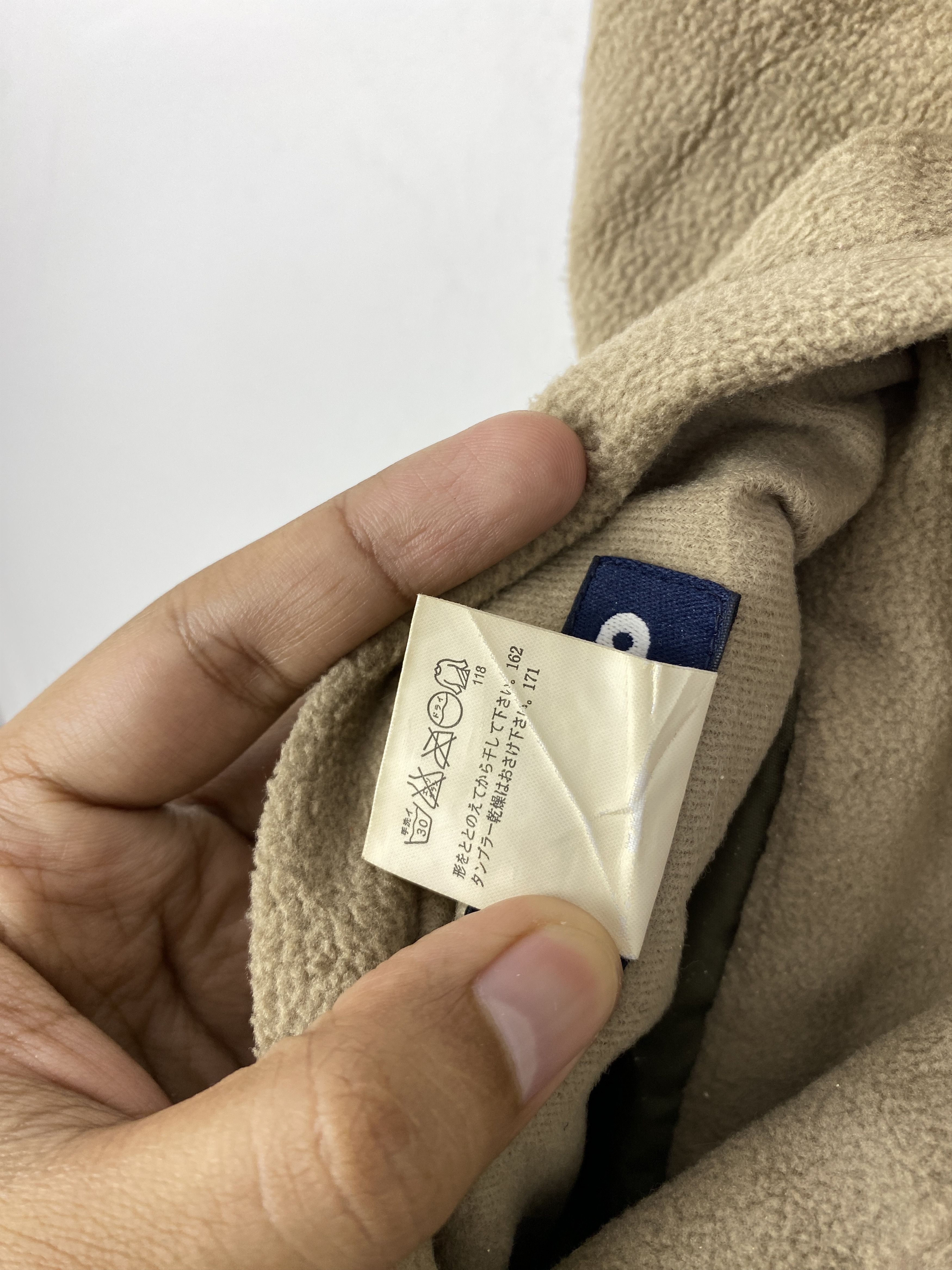 Uniqlo Uniqlo Reversible Windproof Zipper Vest JA0195 Size US L / EU 52-54 / 3 - 7 Thumbnail