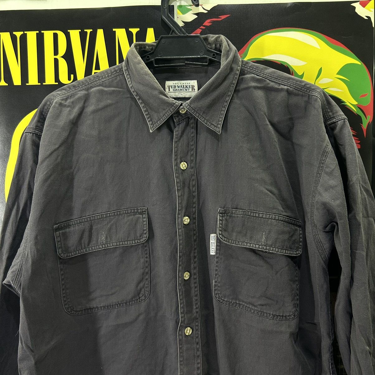 Japanese Brand Vintage Ted Walker Button Down Faded Shirt Size US L / EU 52-54 / 3 - 2 Thumbnail