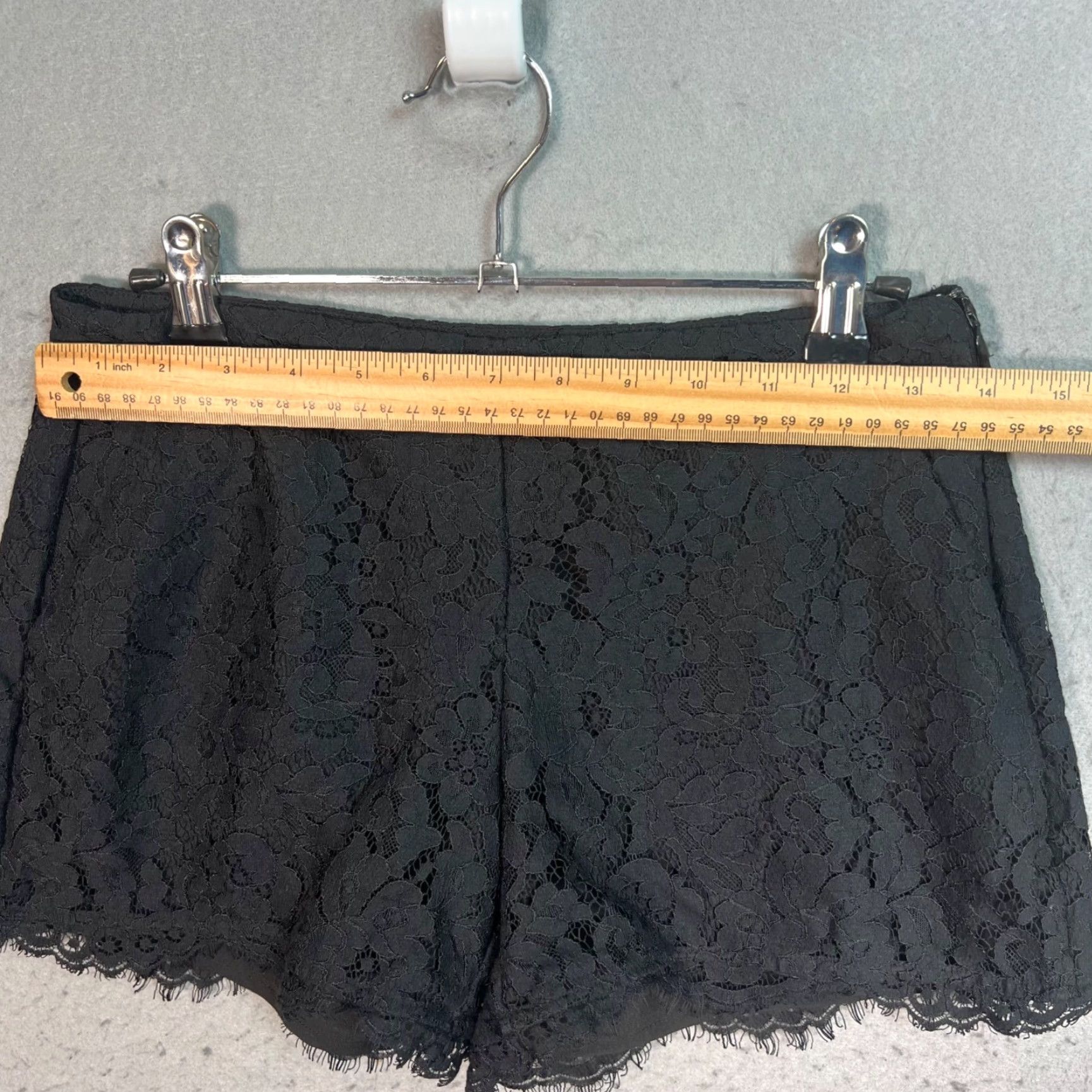 Joie Joie Black Lace Womens Shorts Size 0 Size 25" / US 0 / IT 36 - 4 Thumbnail