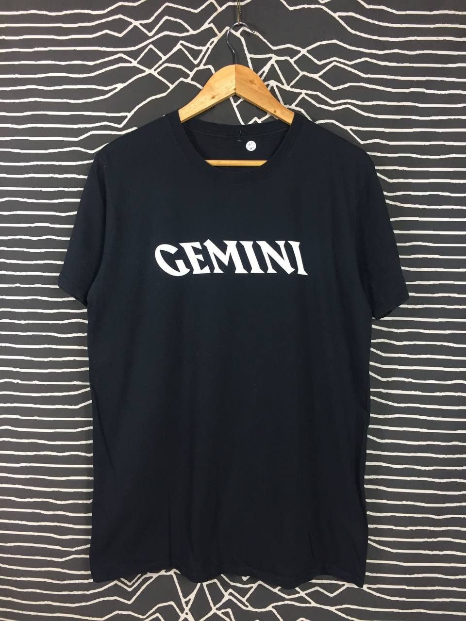 Band Tees × Rap Tees × Vintage Macklemore American Rapper Gemini Studio Album Tee Size US M / EU 48-50 / 2 - 2 Thumbnail
