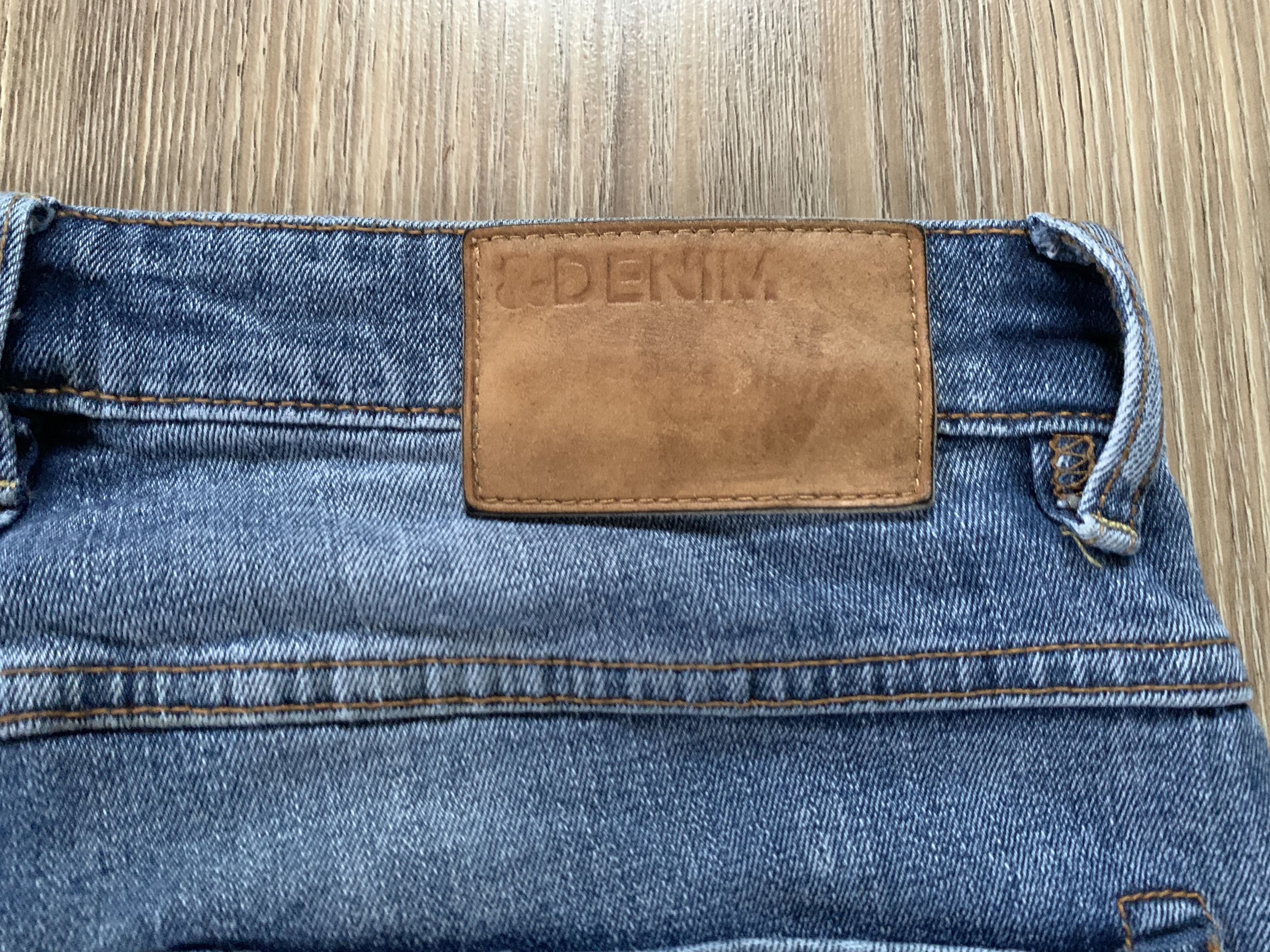 H&M H&M Selvedge Denim Jeans Size US 31 - 9 Thumbnail