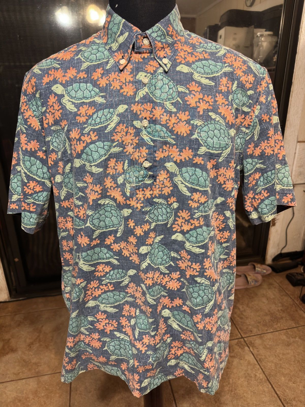 Reyn Spooner Reyn Spooner Classic Multicolored Hawaiian Turtle Men's M Size US M / EU 48-50 / 2 - 1 Thumbnail