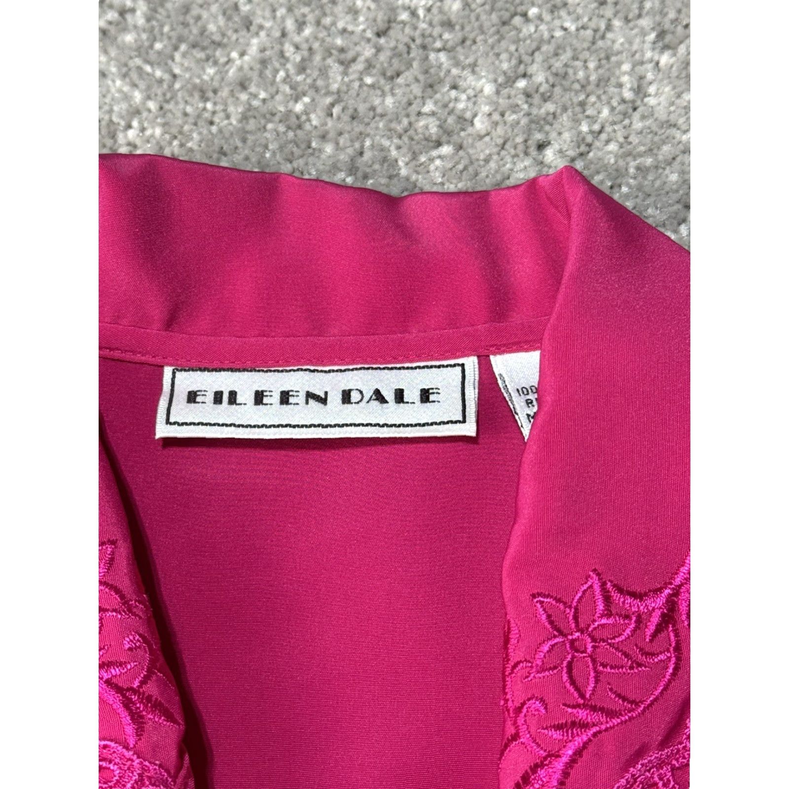 Vintage VINTAGE 80s Hot Pink Top Womens 8 Shoulder Pads Korea Dainty Lace Fairy Barbie Shirt 1980s Pink Womens 8 Size M / US 6-8 / IT 42-44 - 7 Thumbnail