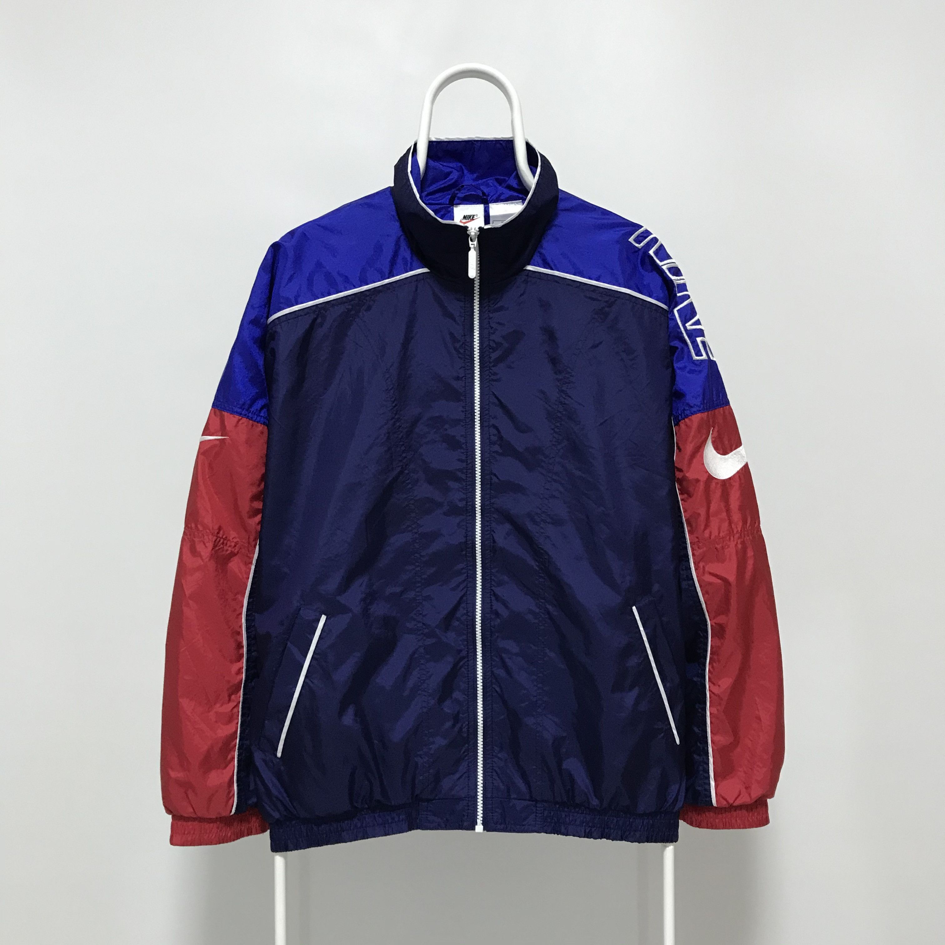 Nike NIKE Vintage Light Jacket Big Logo Windbreaker 90s Swoosh Size US L / EU 52-54 / 3 - 1 Thumbnail