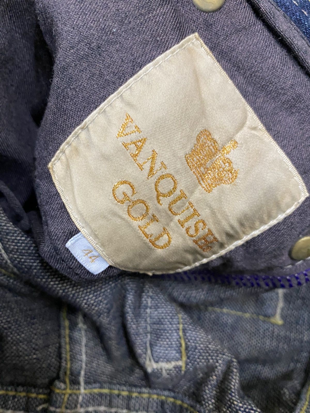 Vanquish Vtg Vanquish Japan Heavy Distressed "Mud Wash" Bootcut Denim Size US 31 - 10 Thumbnail