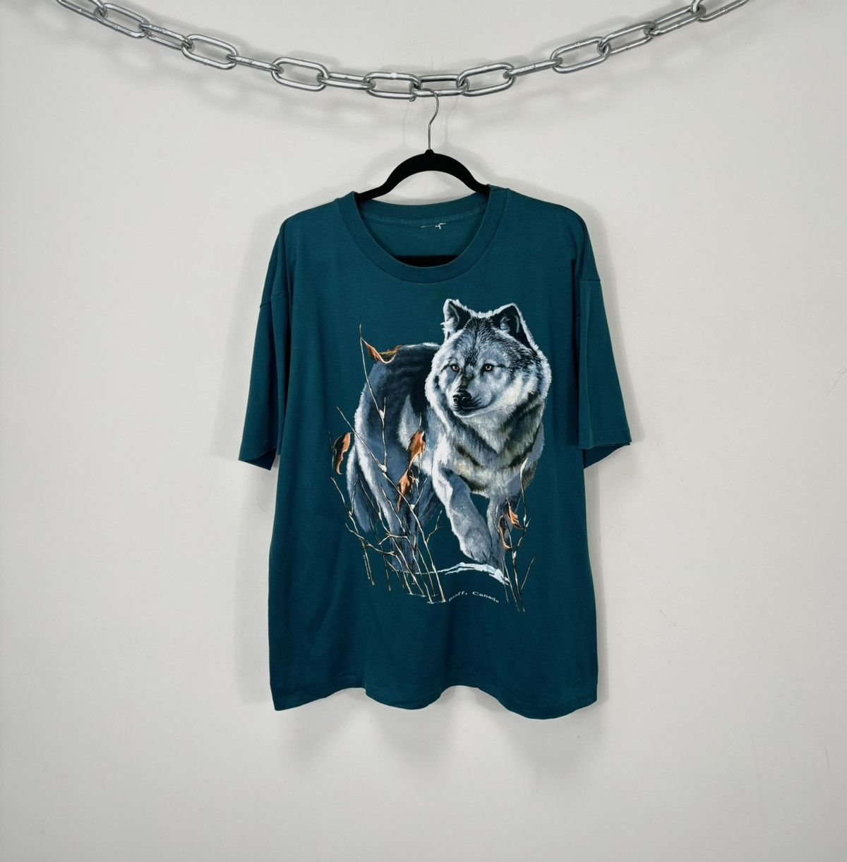 Vintage Vintage 1993 Wolf Animal Logo Banff Canada Single Stitch Tee Size US XL / EU 56 / 4 - 1 Thumbnail
