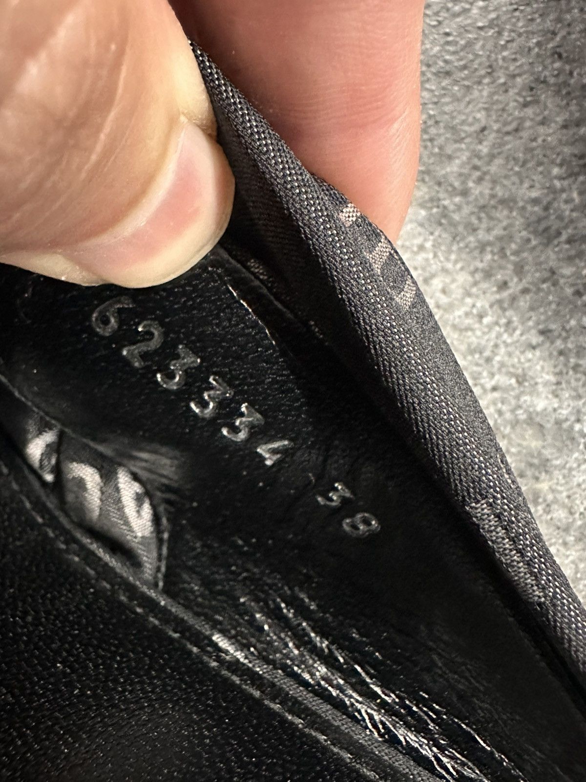 Balenciaga Balenciaga Black Fabric Logo Drapy Mules Size 38 Shoes Size US 8 / IT 38 - 11 Thumbnail