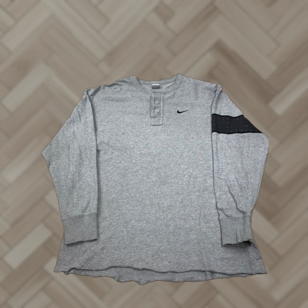 Nike Nike Mens Sweatshirt Pullover Henley Crew Neck Gray L Casual 90s Sports Shirt Men Size US L / EU 52-54 / 3 - 1 Thumbnail