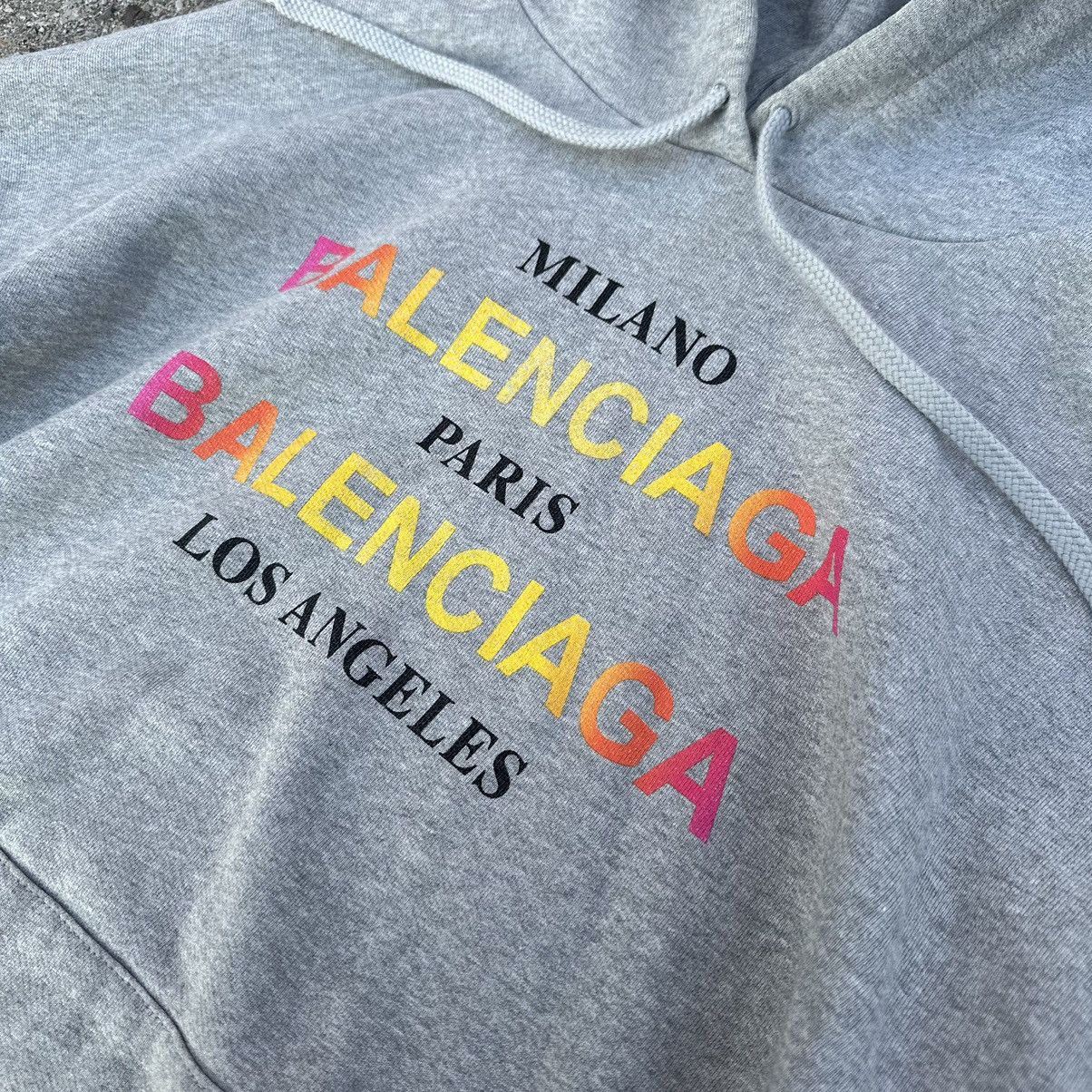 Balenciaga Balenciaga Big Logo Millano Paris Hoodie Size US XL / EU 56 / 4 - 3 Thumbnail