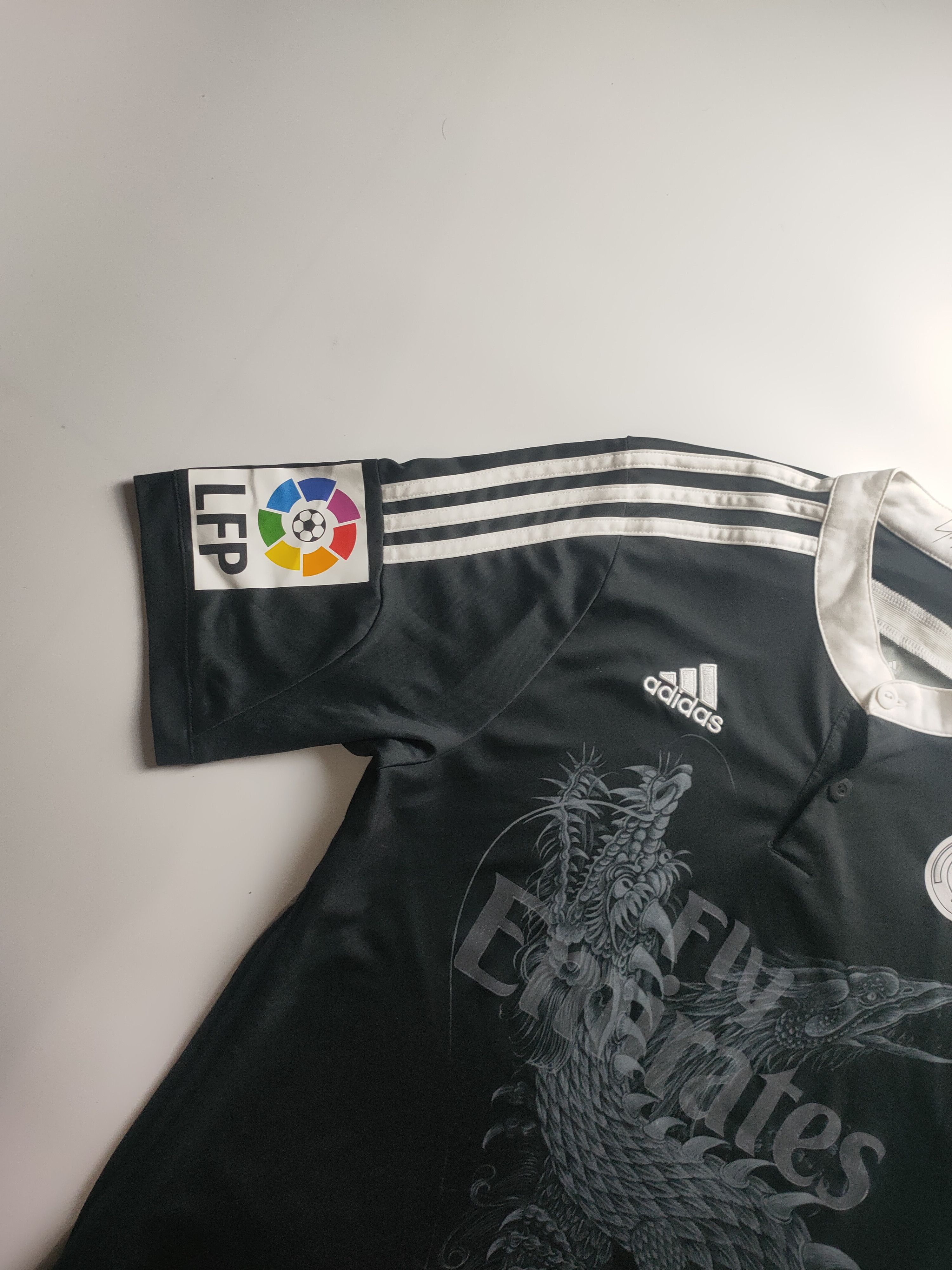 Yohji Yamamoto Yohji Yamamoto REAL MADRID 2014 - 2015 Football jersey Size US M / EU 48-50 / 2 - 4 Thumbnail