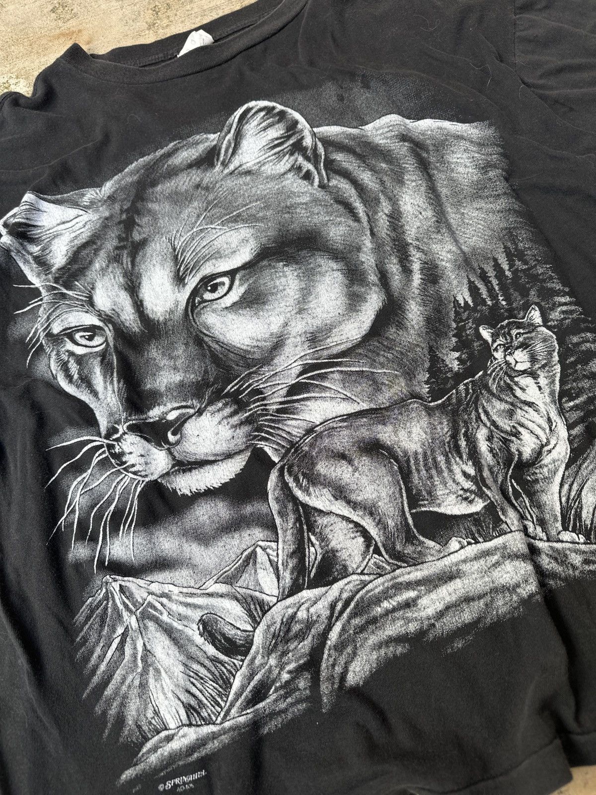 Liquid Blue × Vintage Vintage 90s The Mountain AOP Lion Bobcat Animal T-shirt Size US XL / EU 56 / 4 - 2 Thumbnail