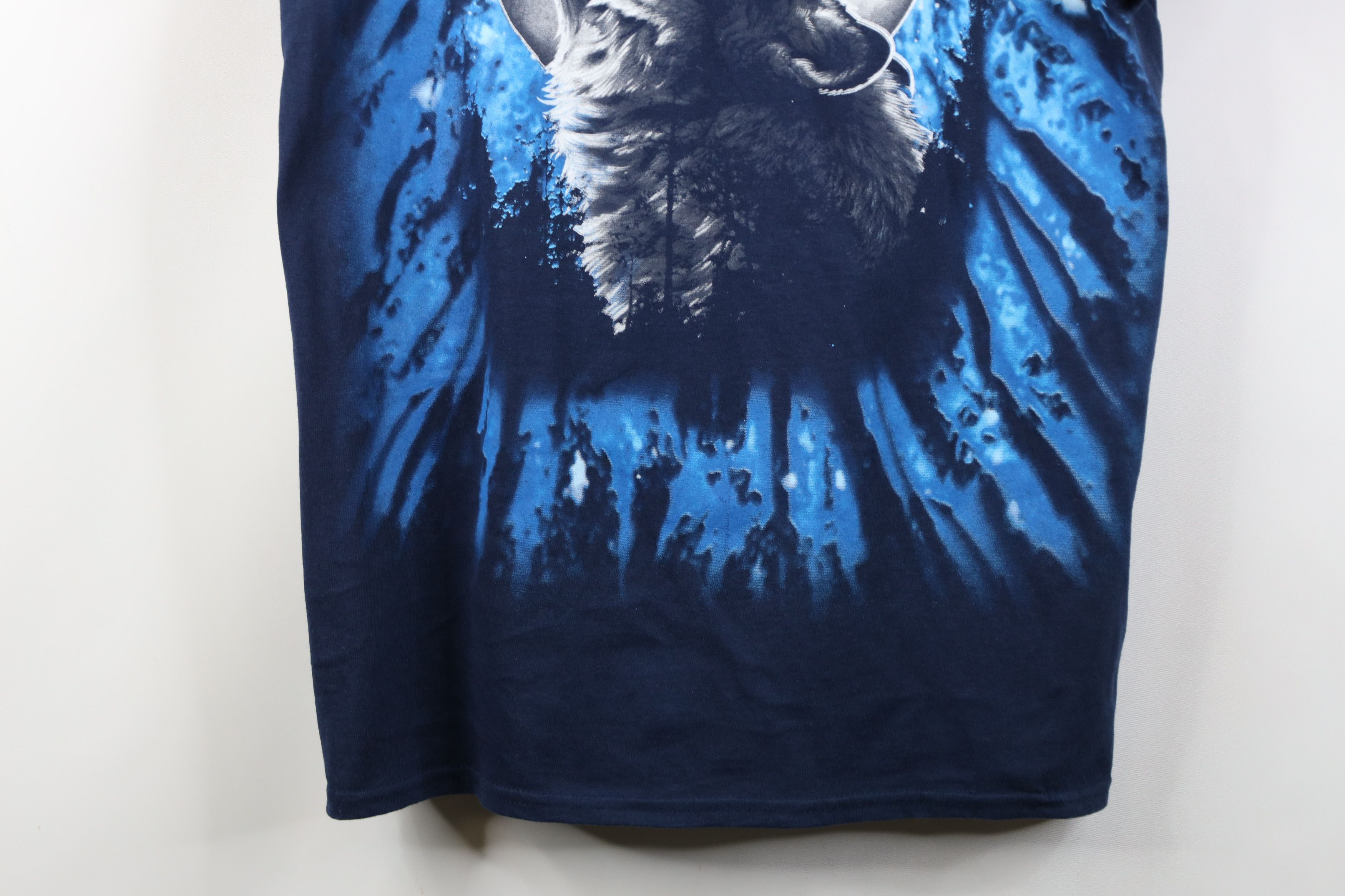 Vintage Vintage 90s Y2K Streetwear Wolf Moon Short Sleeve T-Shirt Size US L / EU 52-54 / 3 - 3 Thumbnail