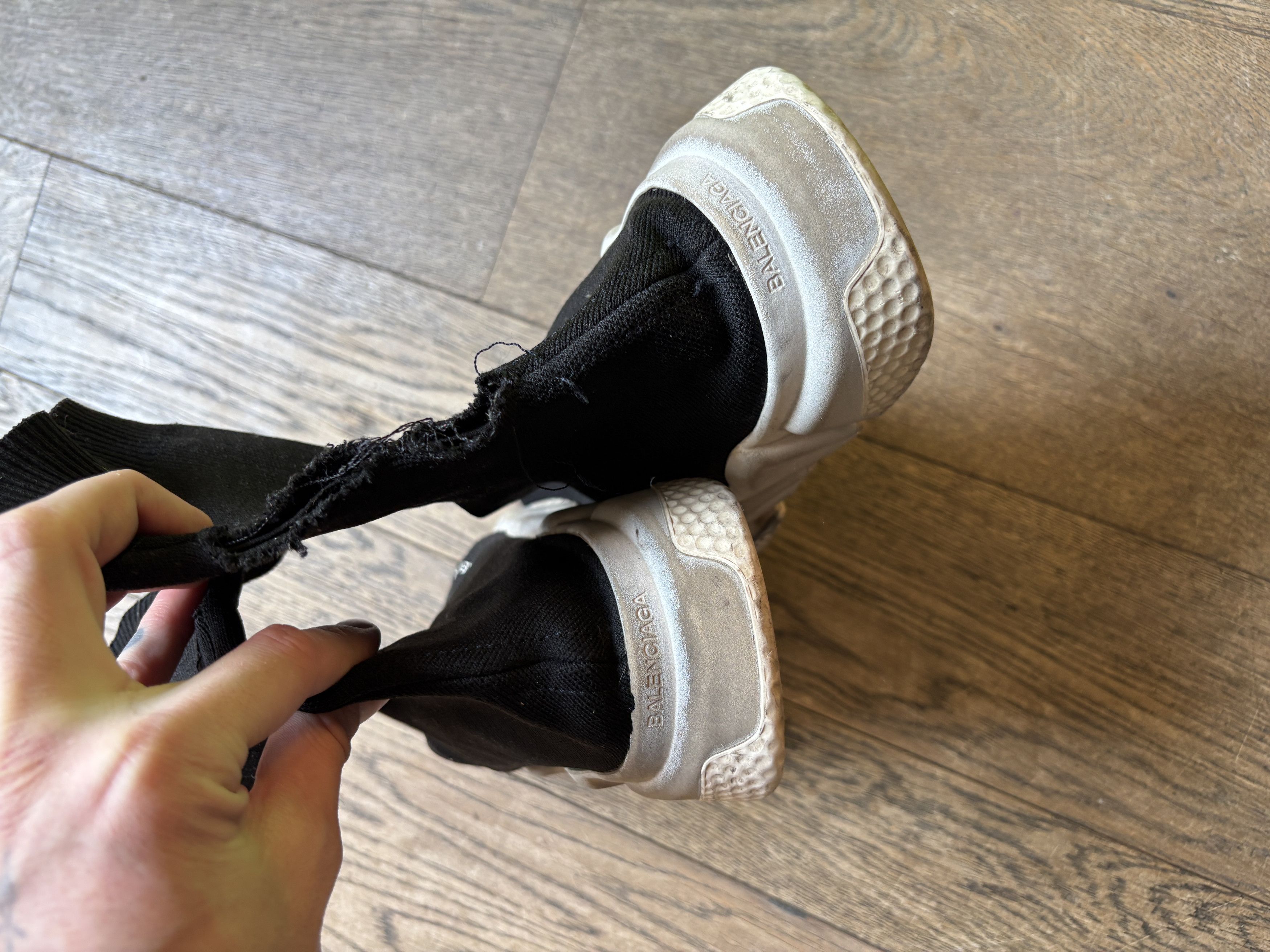 Balenciaga Busted AHHH OG Balenciaga Speed Trainers Size US 9 / EU 42 - 2 Thumbnail