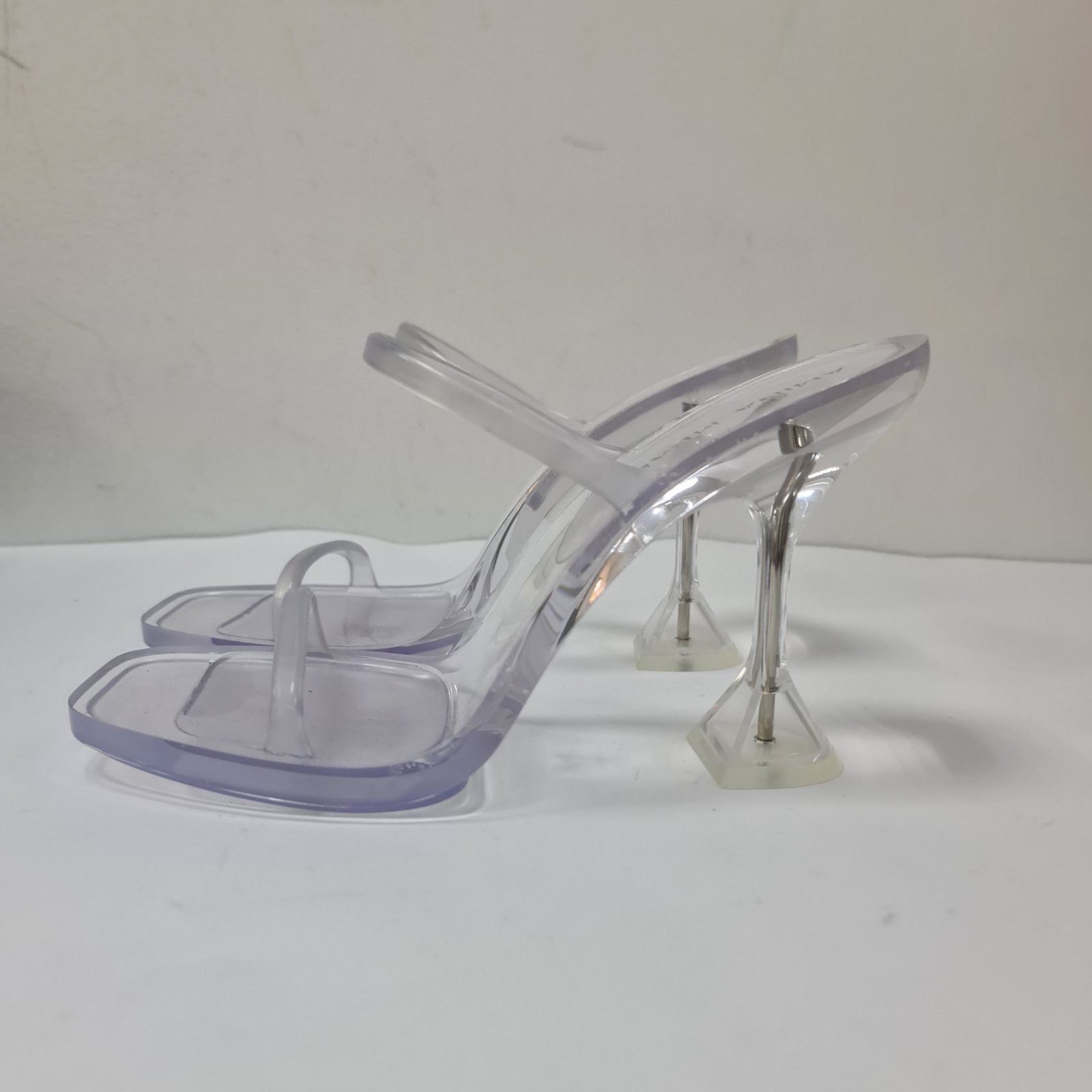 Sandales Translucides Amina Muaddi Brito – Taille 41 – Multicolore – Caoutchouc – Neuf Sans Boîte