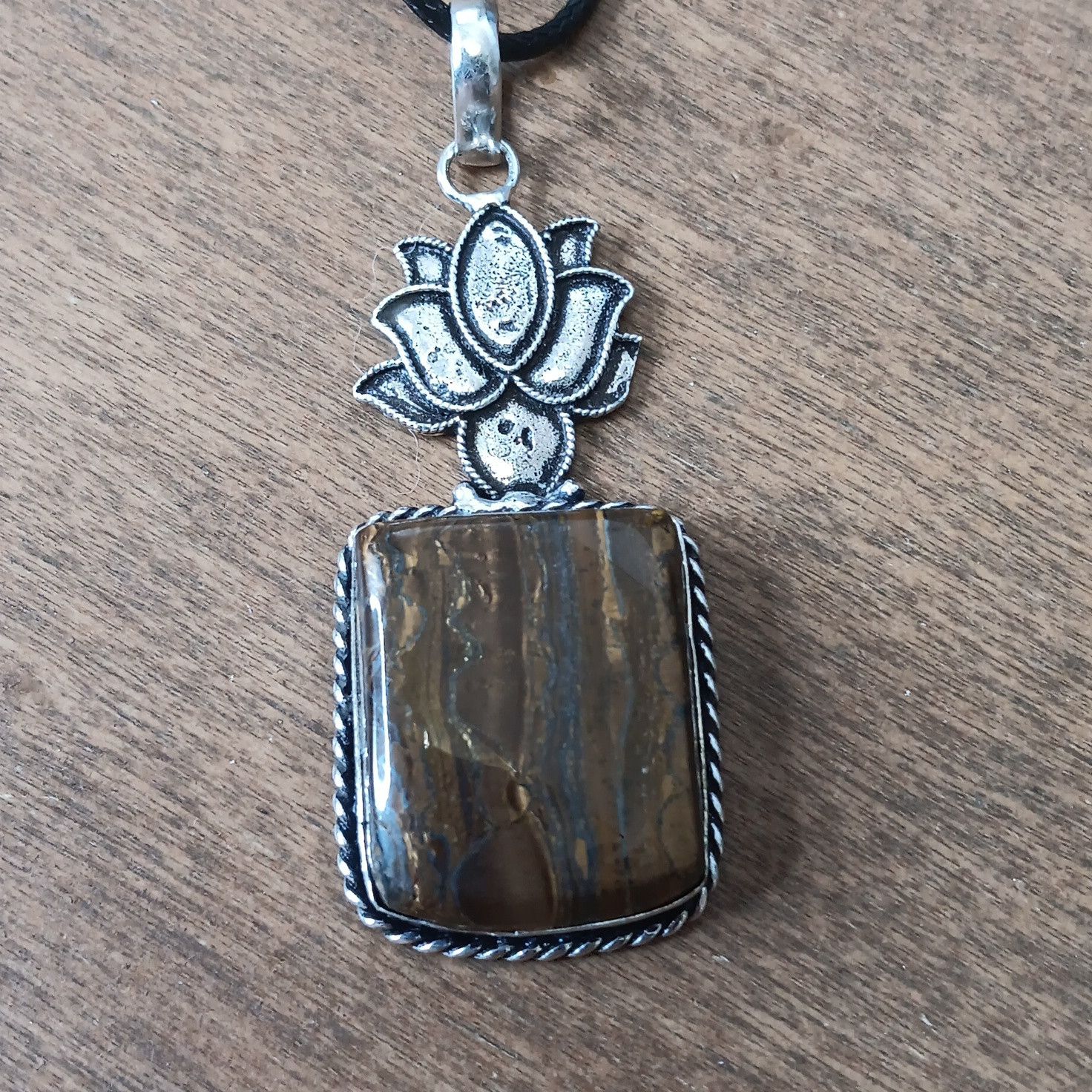 Other Tiger Eye gemstone pendant necklace Size ONE SIZE - 1 Thumbnail