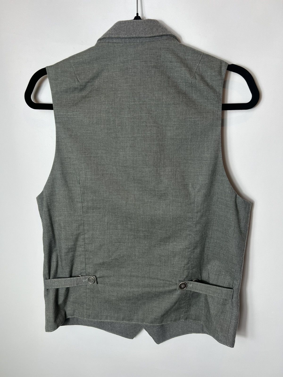 Eleventy Vintage luxury Eleventy Button up Sleeveless Gray Vest Size US M / EU 48-50 / 2 - 9 Thumbnail