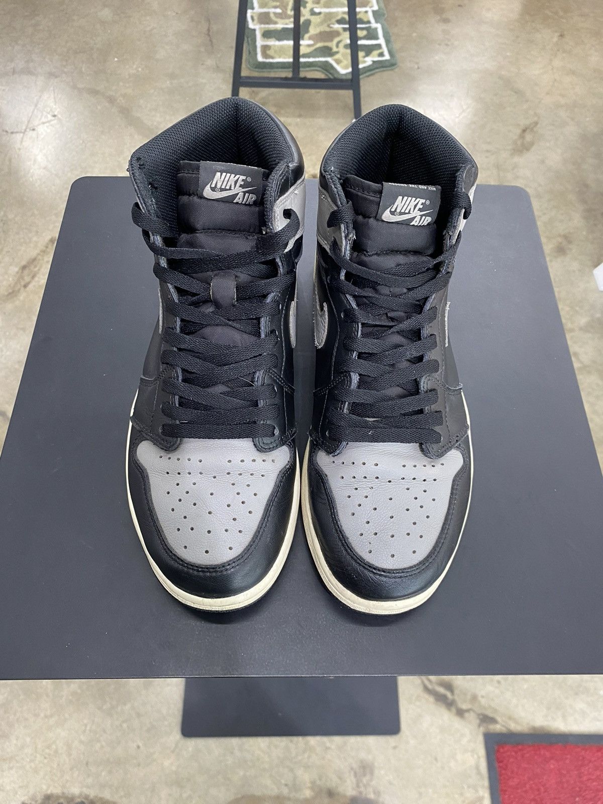 Jordan Brand × Nike Air Jordan 1 Shadow Sz. 10.5 (2018) Size US 10.5 / EU 43-44 - 7 Thumbnail