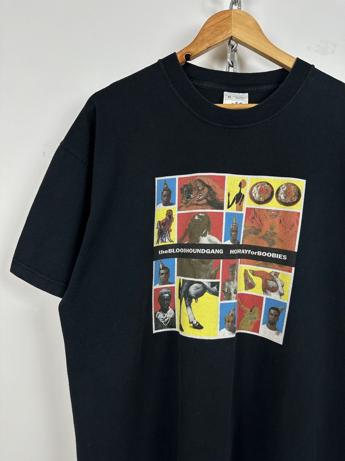 Band Tees 2000 Vintage The Bloodhound Gang Hooray For Boobies T-Shirt Size US XL / EU 56 / 4 - 5 Thumbnail