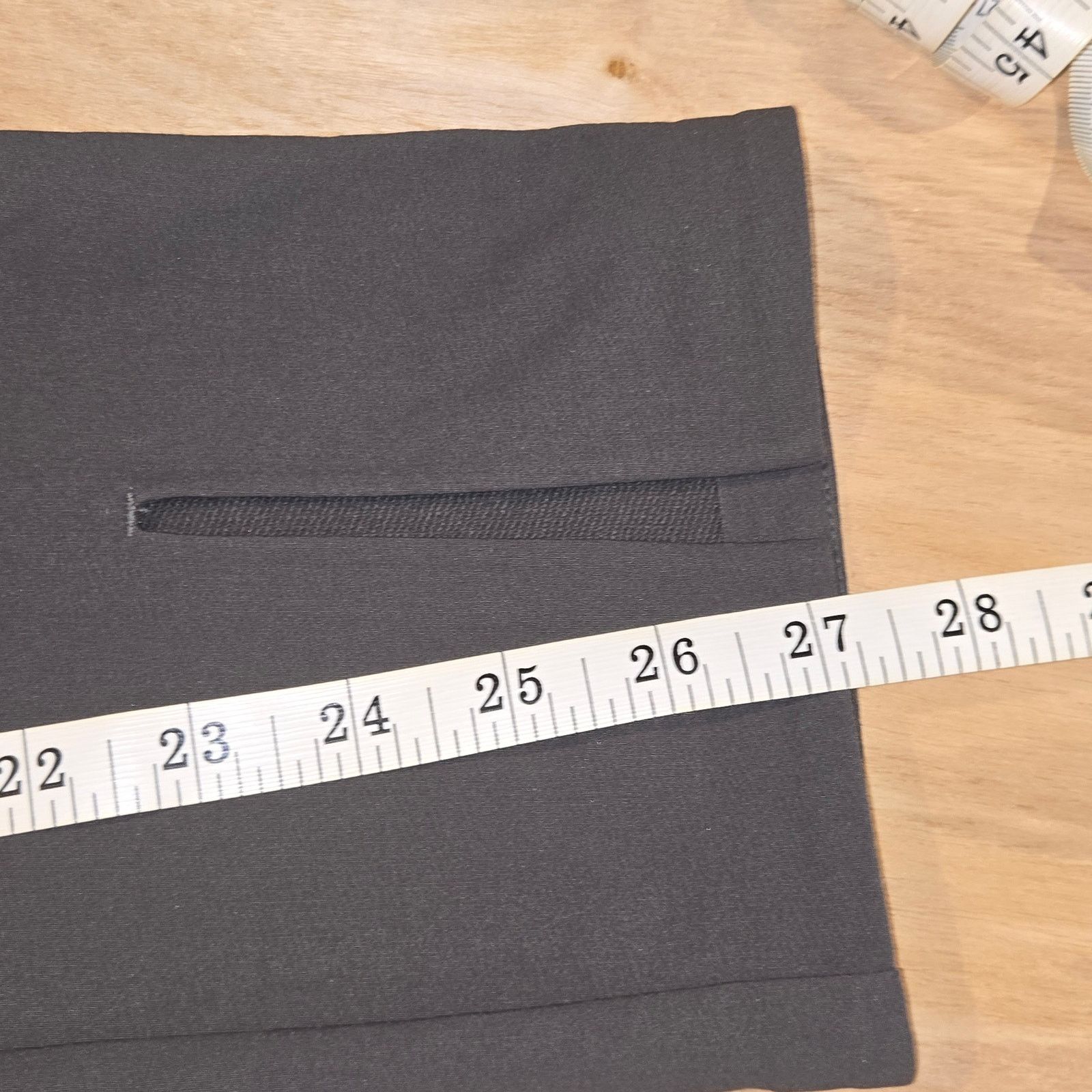 Athleta Athleta Wander Slim Straight Crop sz 0 gray Size 25" / US 0 / IT 36 - 6 Thumbnail